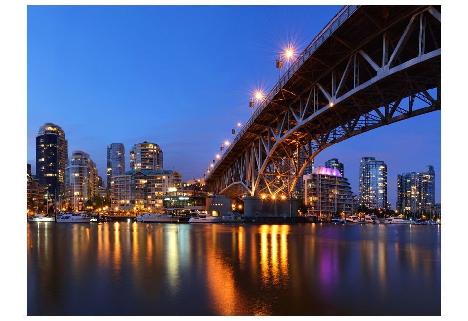 KUNSTLOFT Vliestapete 3.5x2.7 lichtbeständige Bridge halb-matt, Granville - m, Vancouver Design Tapete (Canada)