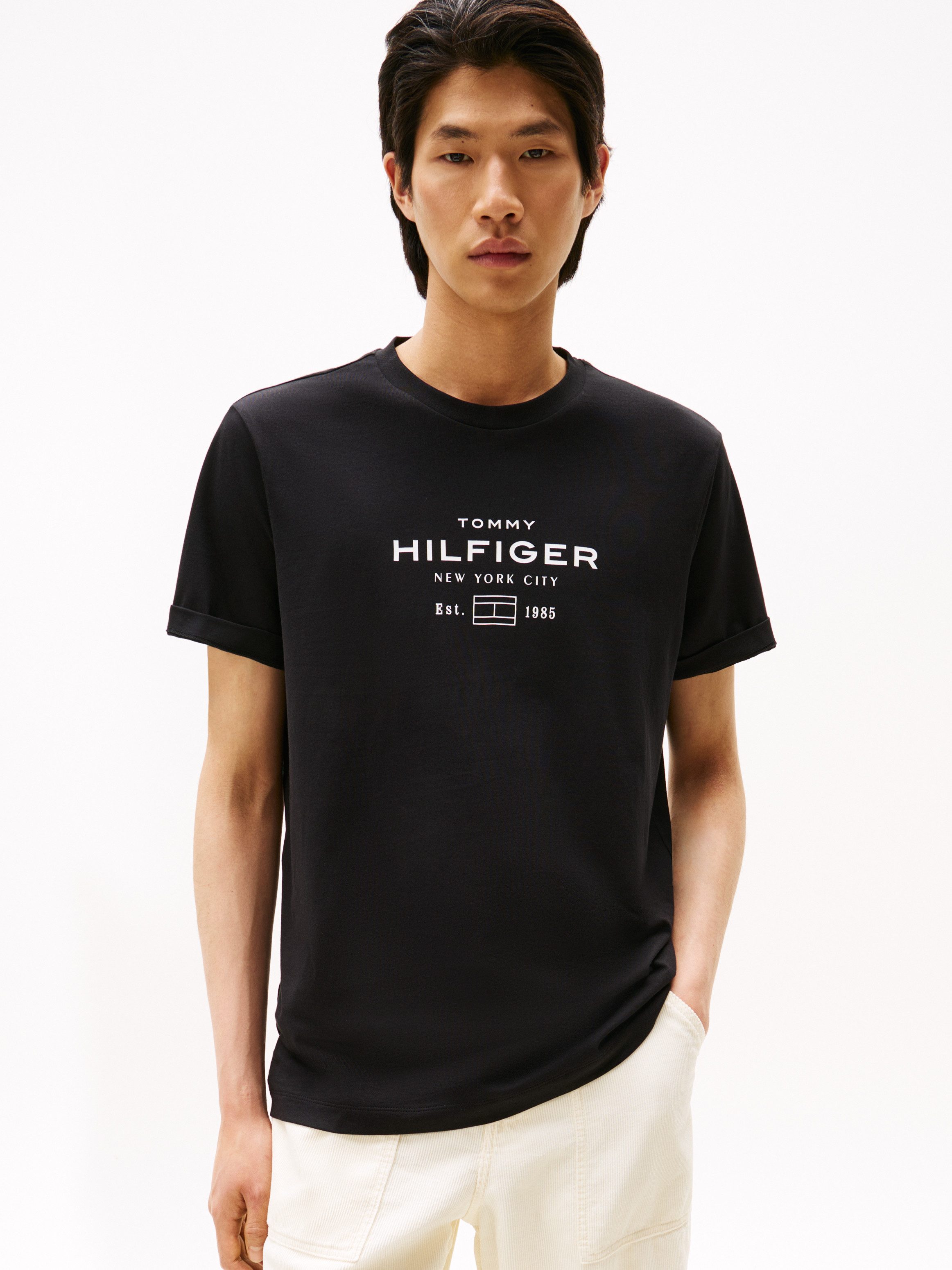 Tommy Hilfiger T-Shirt HILFIGER STACK GRAPHIC TEE Regular fit mit Rundhalsa günstig online kaufen