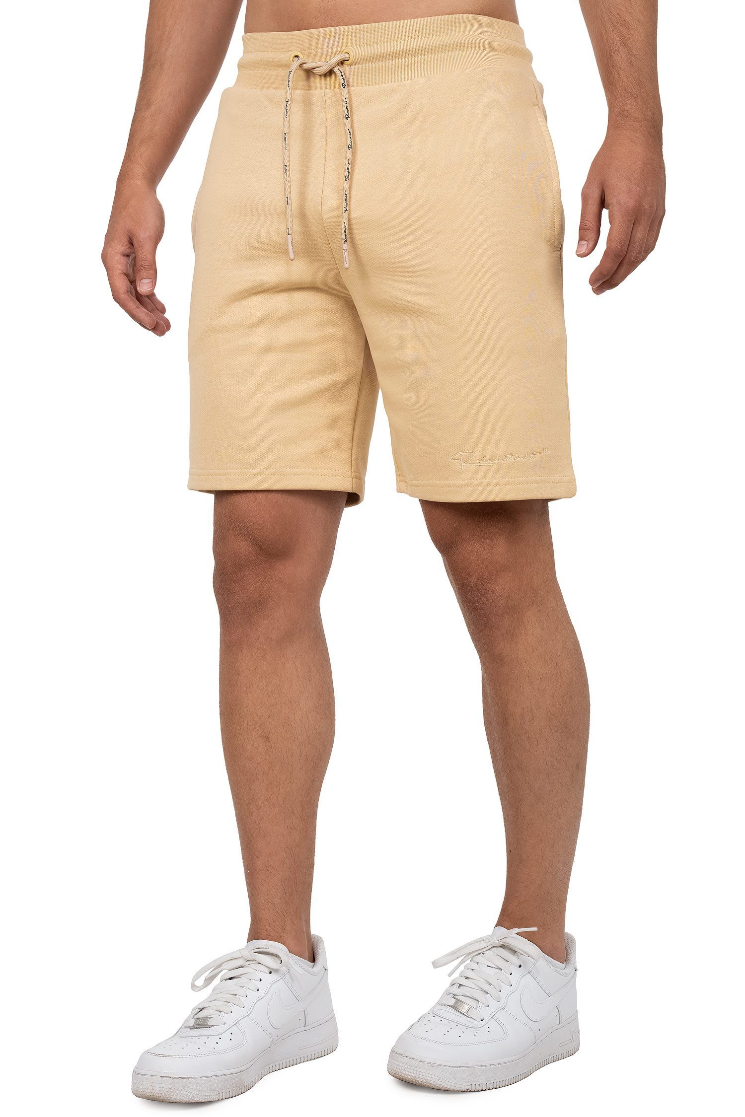 Reichstadt Shorts Basic Casual Kurze Hose günstig online kaufen