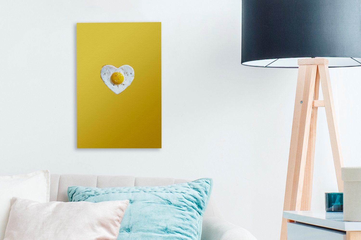 gelbem Spiegelei cm Leinwandbild OneMillionCanvasses® Zackenaufhänger, 20x30 St), Leinwandbild Hintergrund, fertig bespannt (1 auf inkl. Gemälde, Herzförmiges