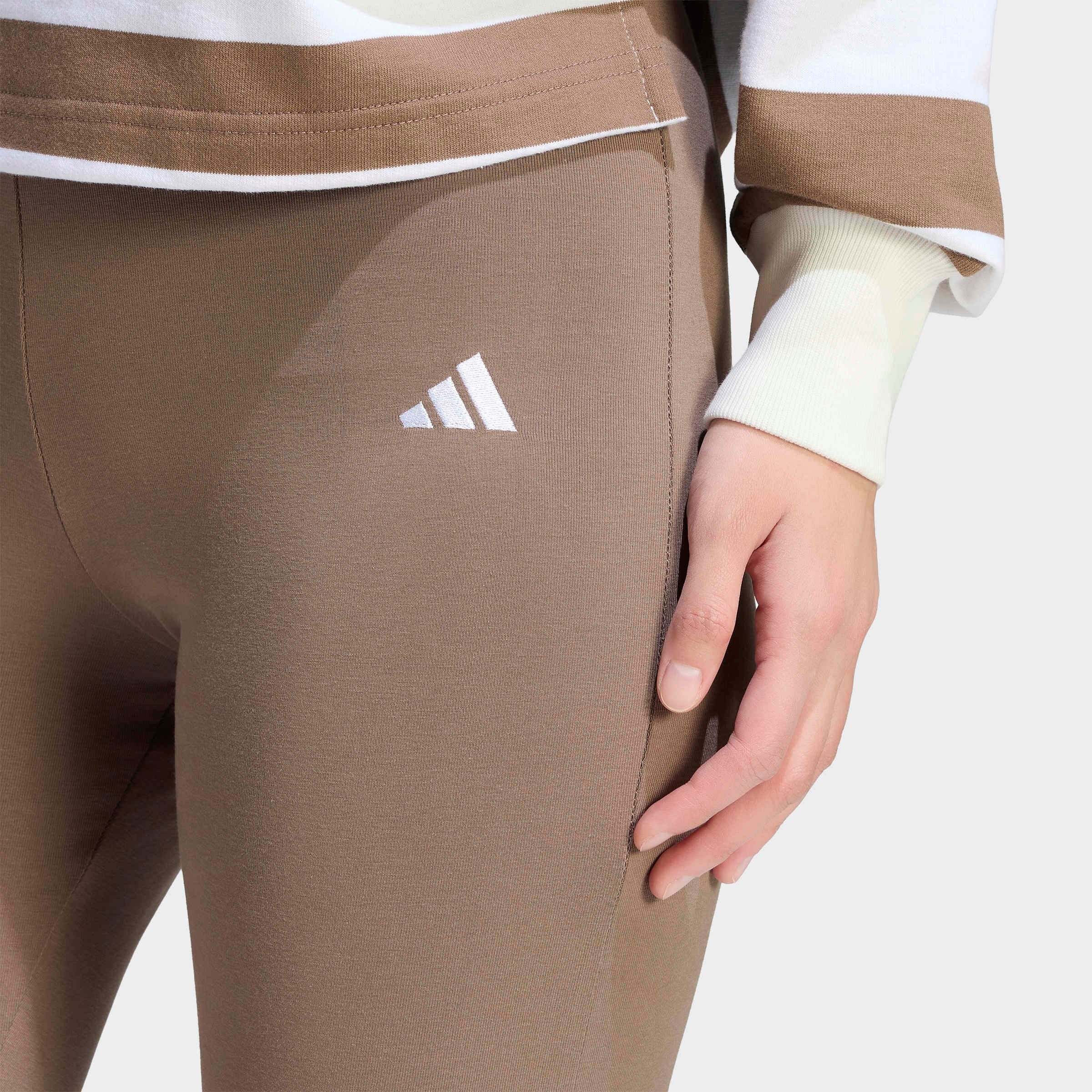 adidas Sportswear Leggings W SL SJ FLARLEG Hoher Bund, ausgestellte Beinform
