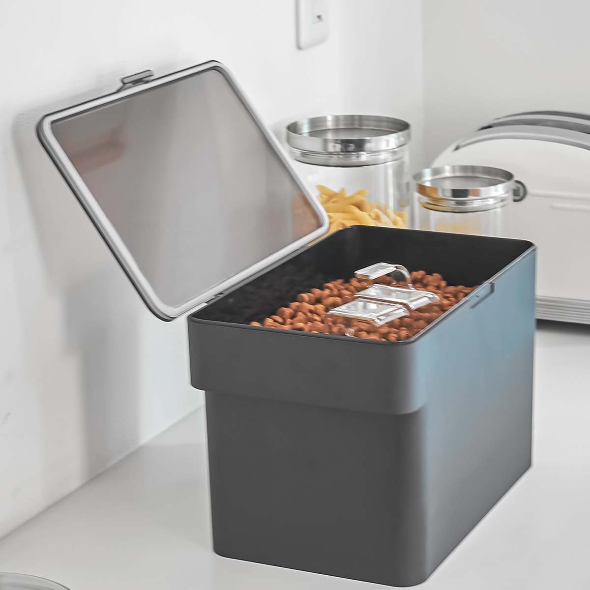 Yamazaki Futterbehälter "Tower" Futterbox 19x19x30cm mit Dosierbecher, Kuns günstig online kaufen