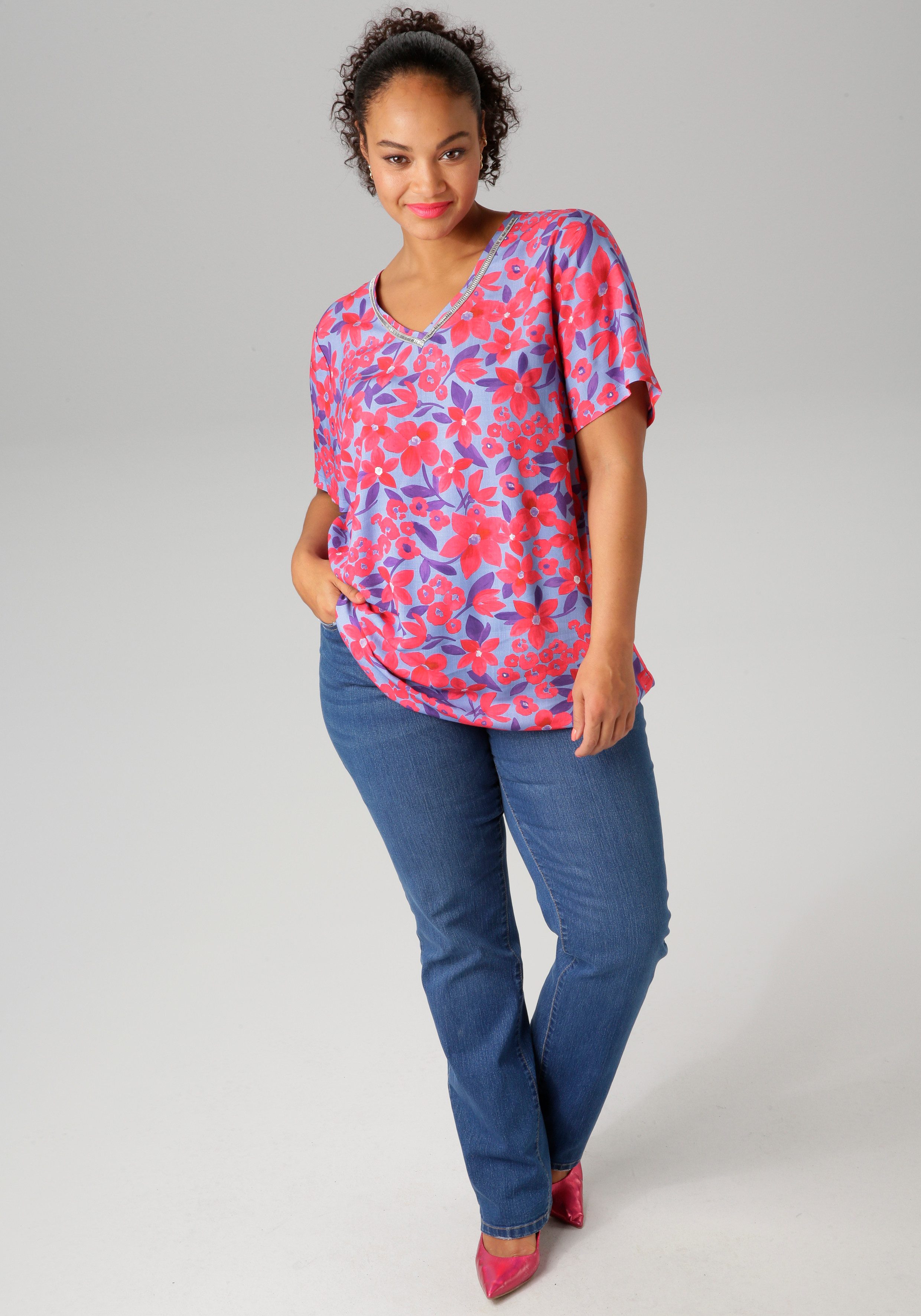 Aniston PLUS shirt blouse with glittering decorative ribbons on the V-neck