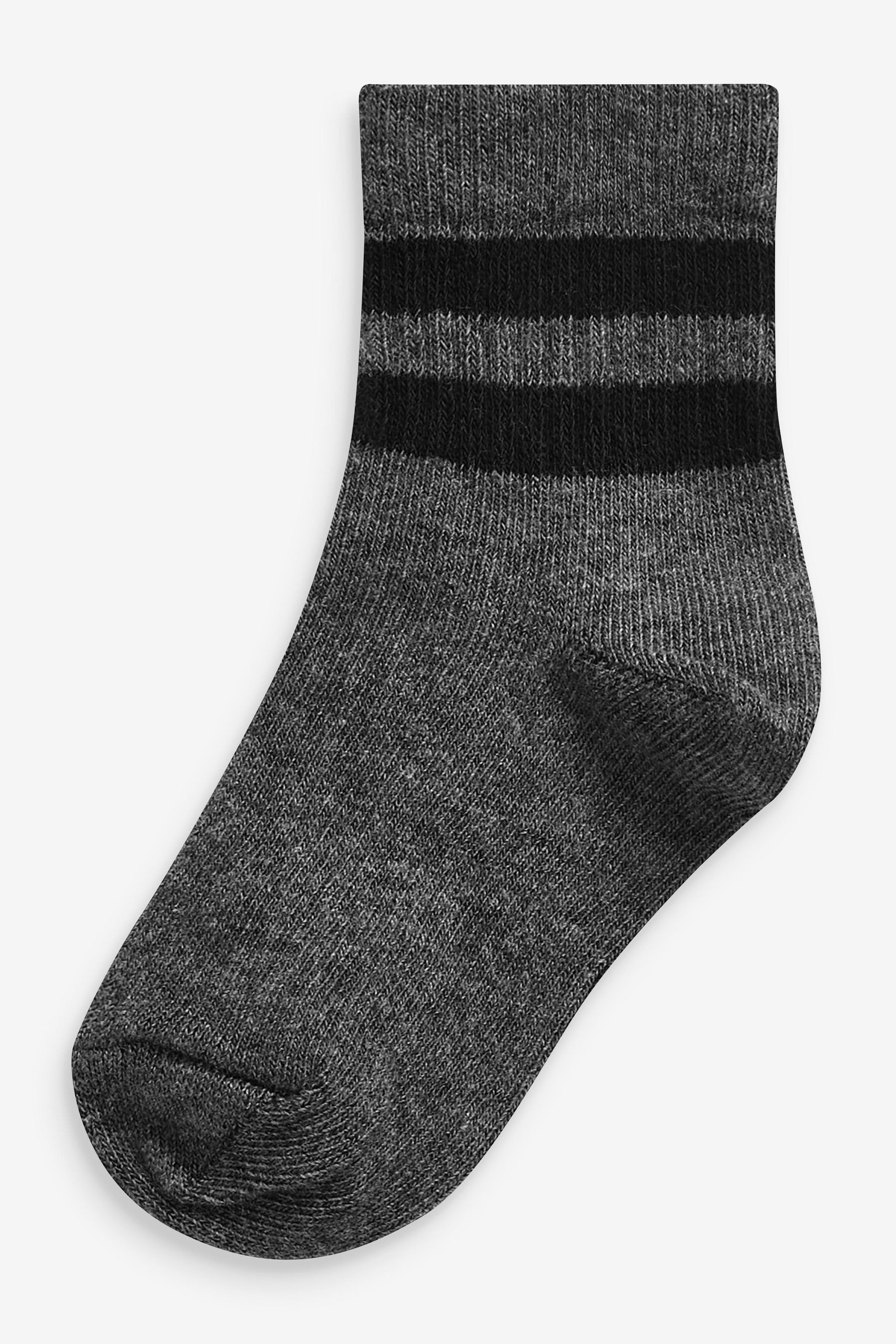 Next Kurzsocken Gerippte Sportsocken im 5er-Pack mit Fußbett (5-Paar) – Bild 5 von 5