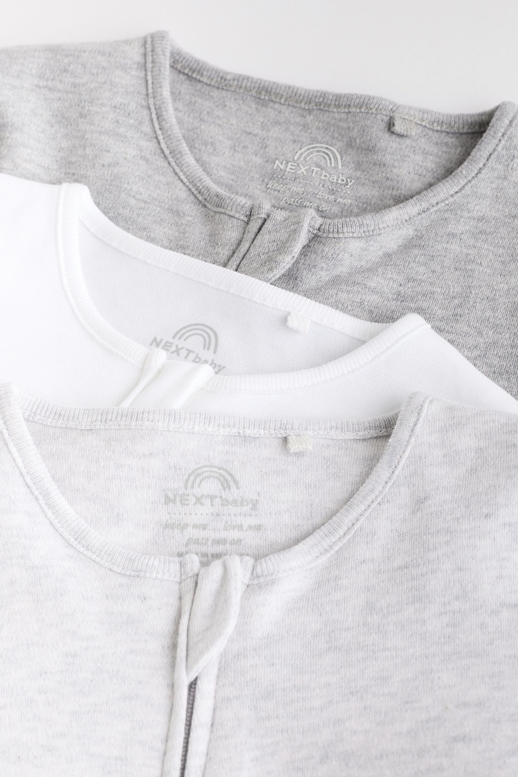 Next Schlafoverall 3er-Pack Babyschlafanzüge aus Baumwolle (3-tlg) – Bild 5 von 5