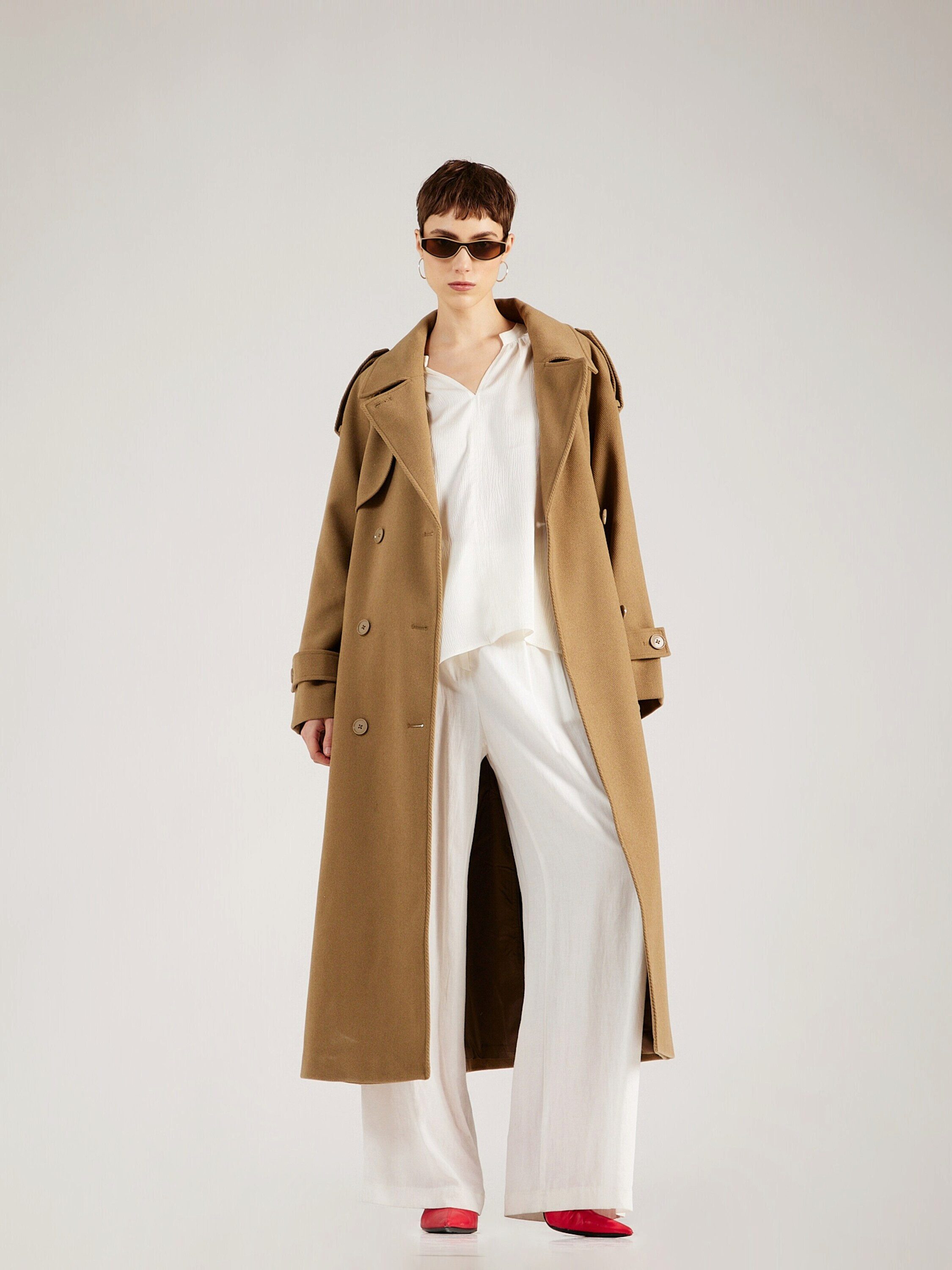 SOAKED IN LUXURY Langarmbluse Ioana (1-tlg) Plain/ohne Details