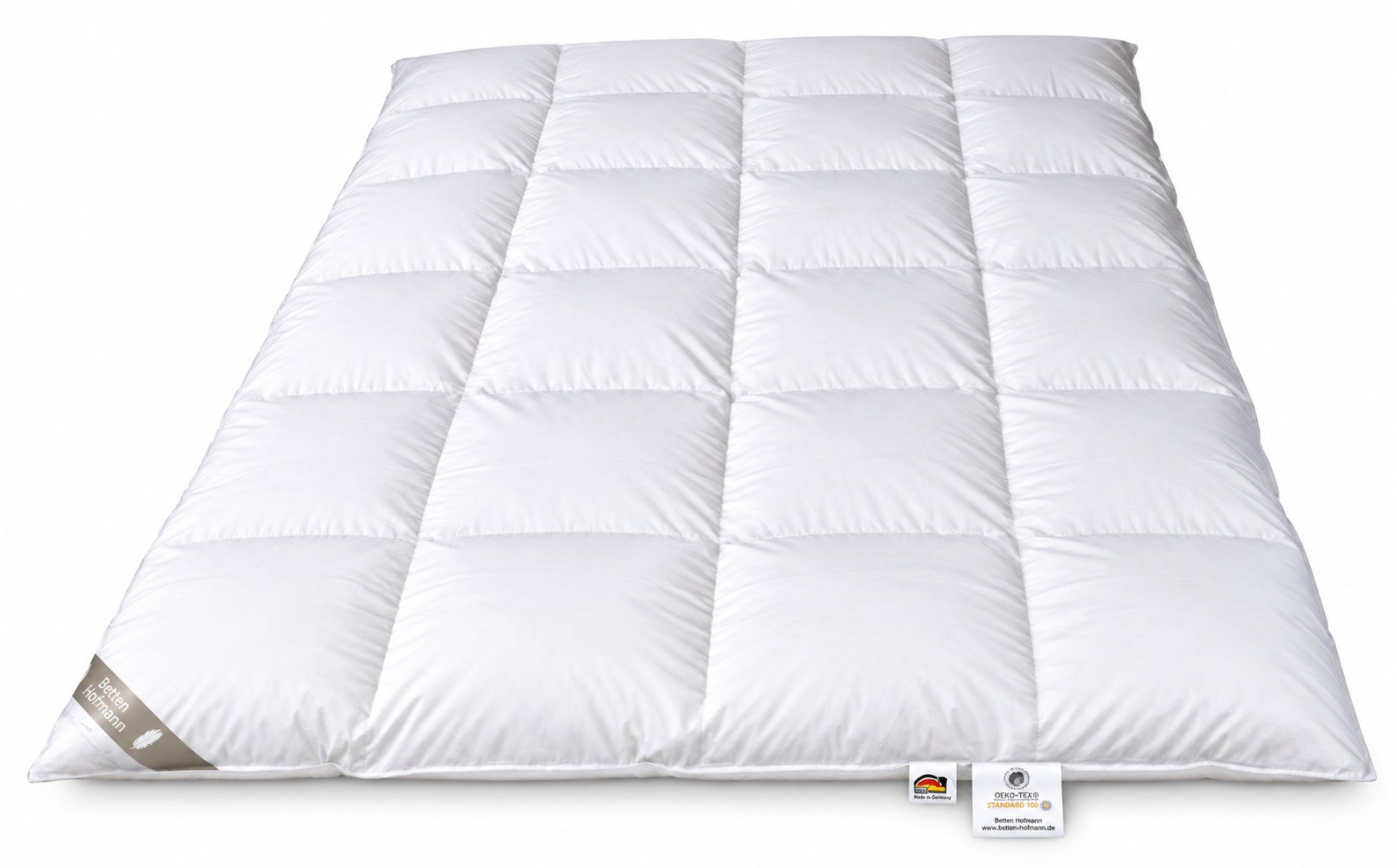 Betten Hofmann Daunenbettdecke Betten Hofmann White Sibiria 10cm Hochsteg Winter Daunendecke 4x6, Füllung: 100% Gänsedaunen, Bezug: 100% Baumwolle, warme Bettdecke mit 10 cm hohen Innenstegen, hypoallergen
