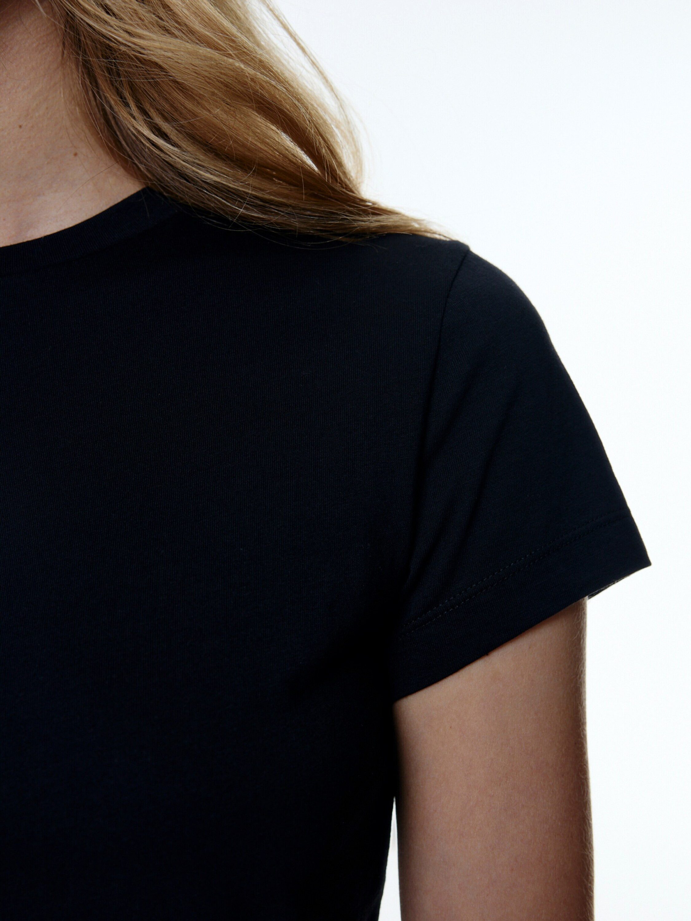 EDITED T-Shirt Ester (1-tlg) Plain/ohne Details