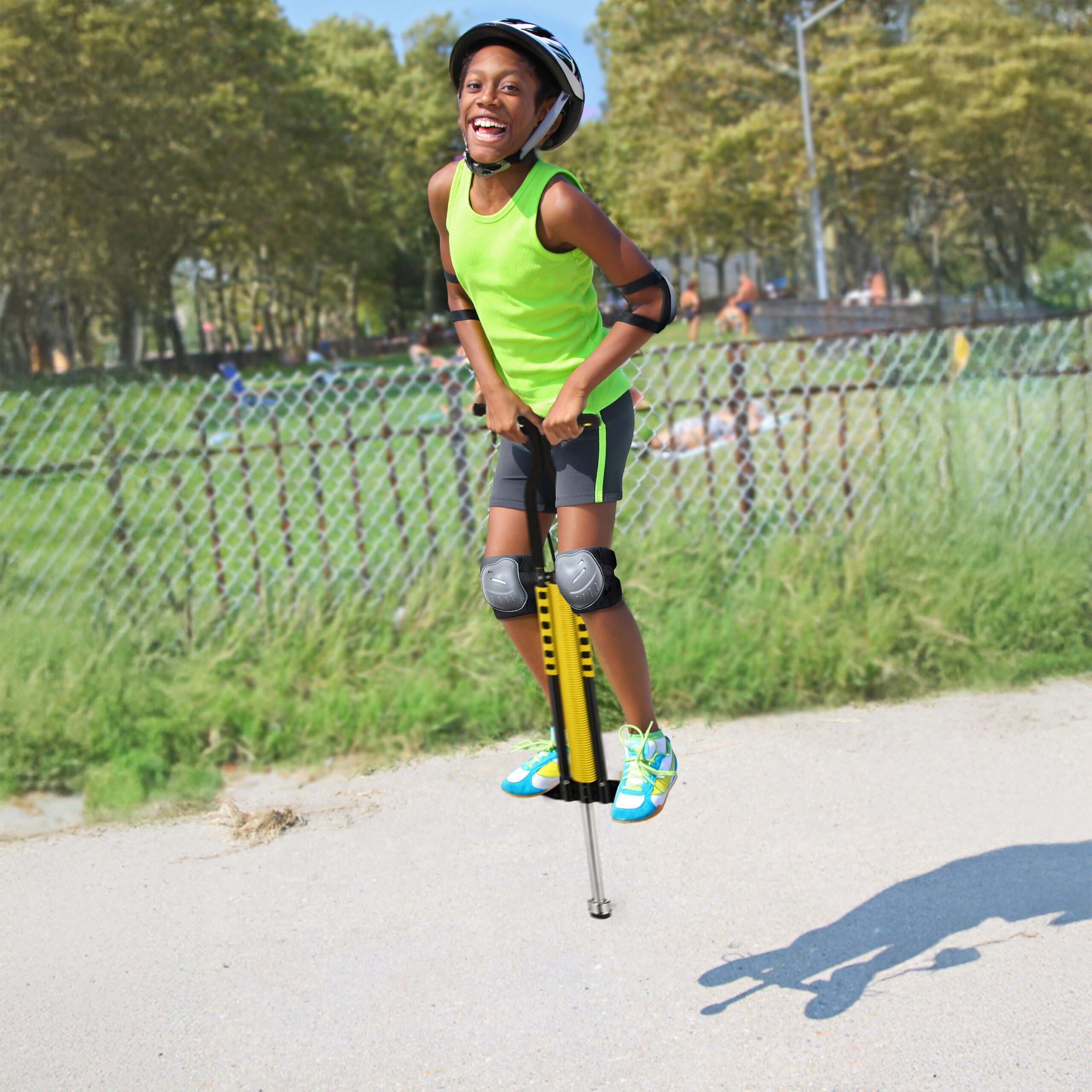 relaxdays Hüpfspielzeug Pogo Stick für Kinder bis 60 kg, gelb