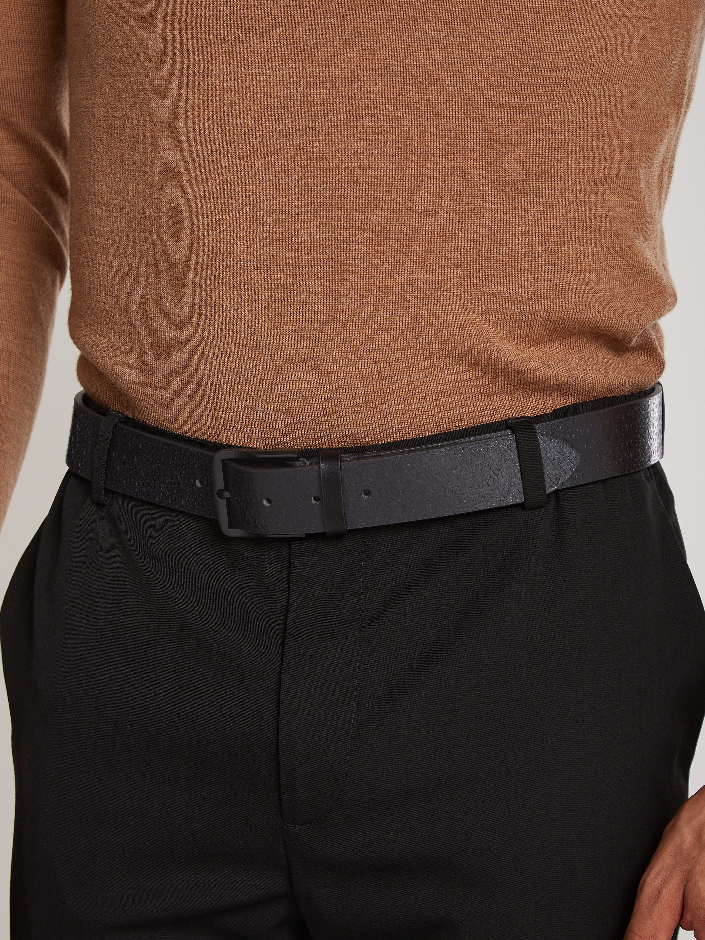 Calvin Klein Jeans Ledergürtel CLASSIC FLAT LTHR BELT 35MM AOP mit Logomono günstig online kaufen