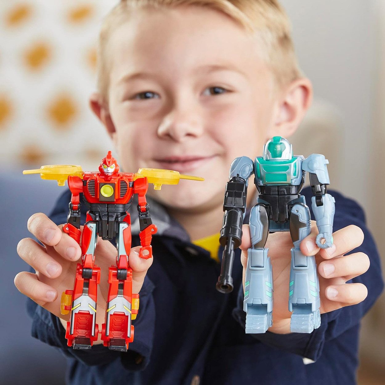 Hasbro Actionfigur Transformers EarthSpark Cyber-Combiner Terran Twitch und Robby Malto, Action-Figuren, Set aus 2 Figurgen, 2 Konfigurationen, Sammlerstücke