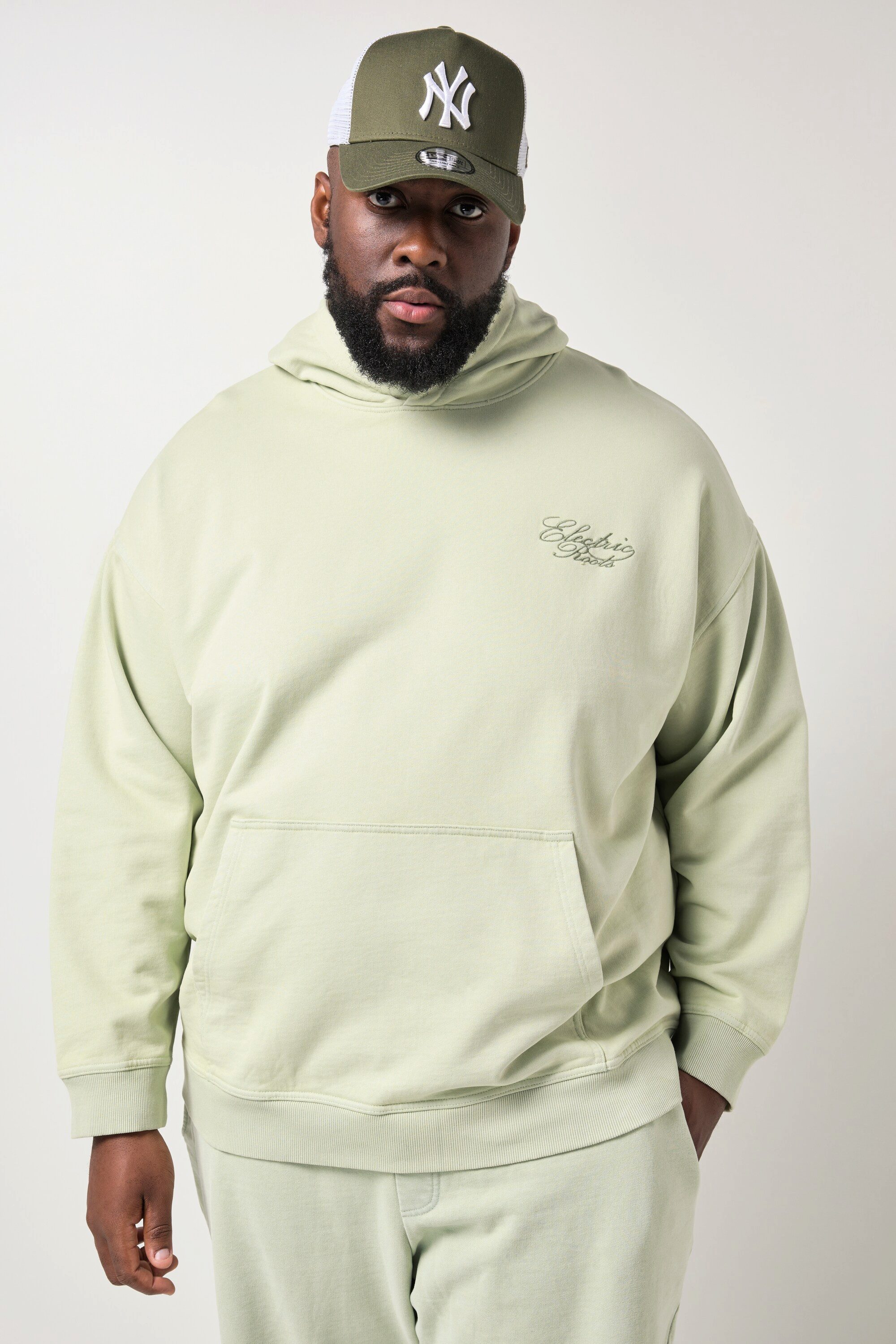 STHUGE Sweatshirt Hoodie oversized Rücken-Print Vintage Look
