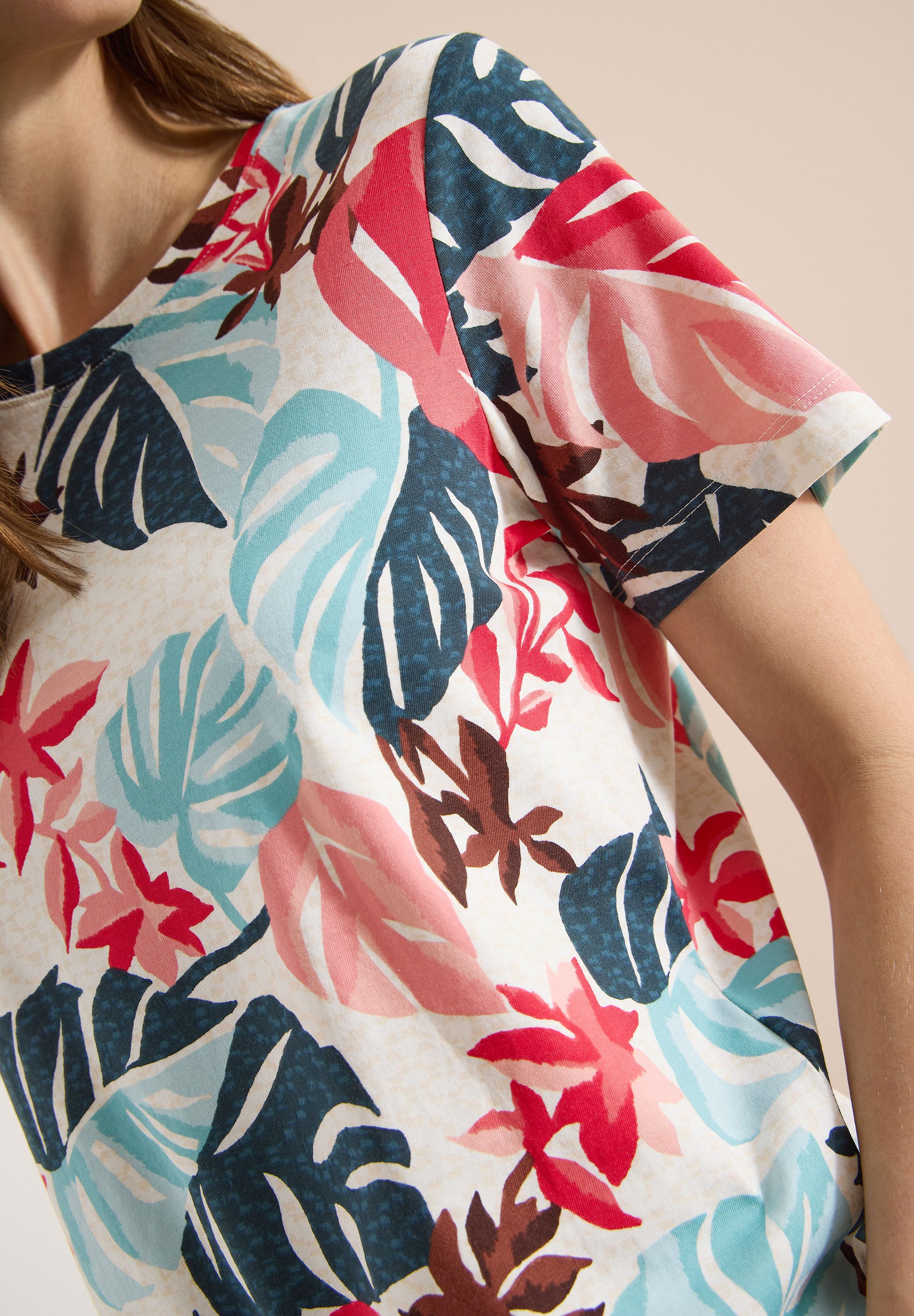 CECIL Kurzarmshirt Sommershirt mit Rundhals und Blätterprint