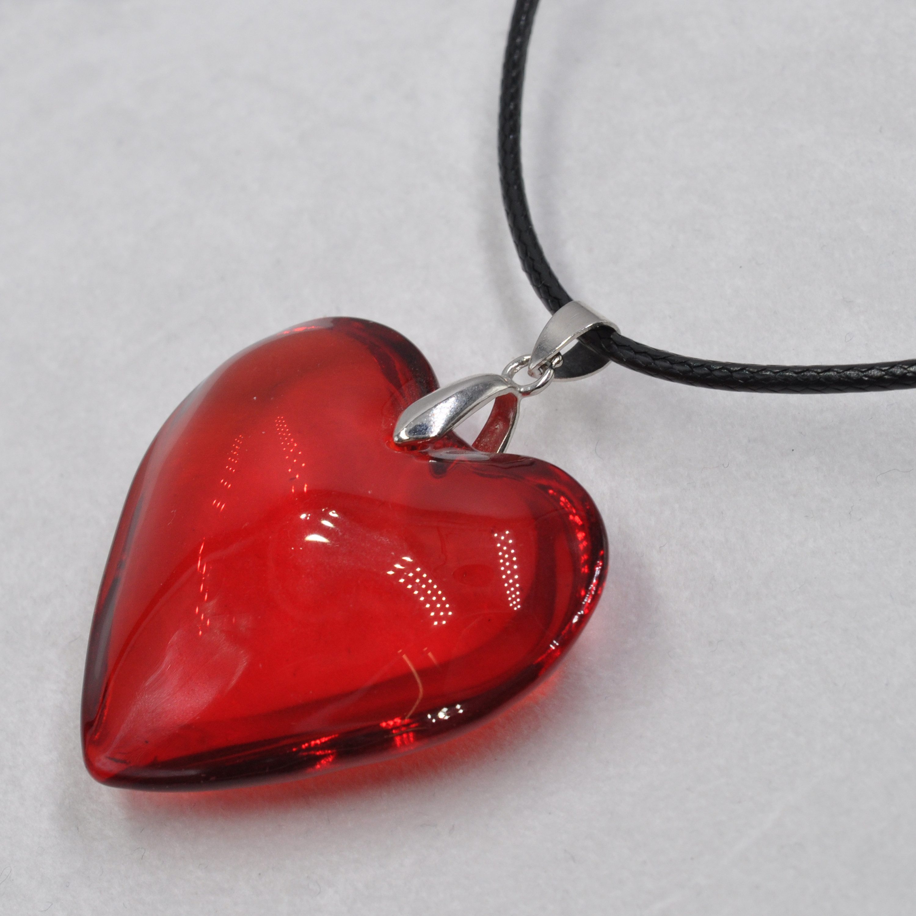 Firetti Herzkette Schmuck Geschenk Transparent red heart