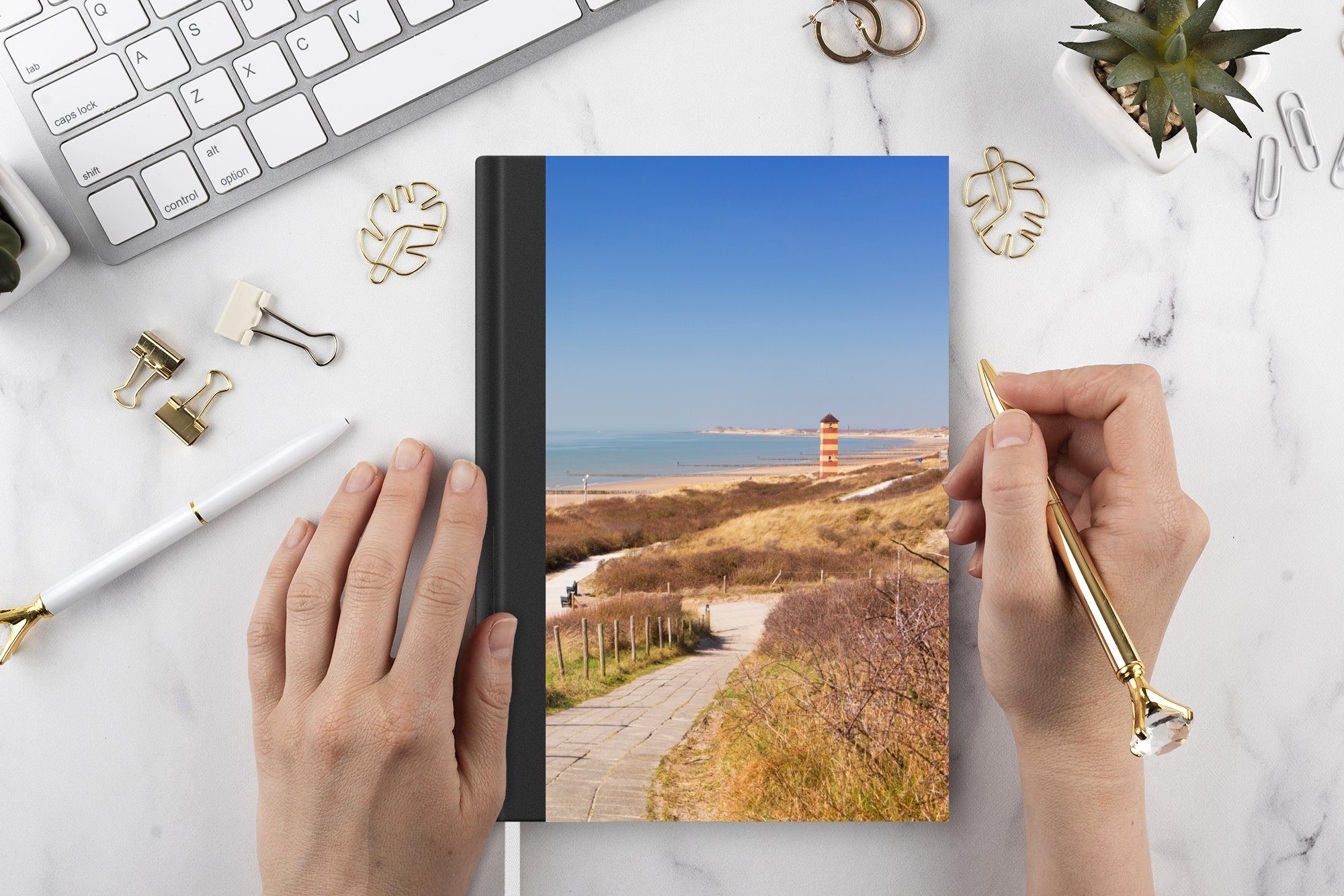 Leuchtturm Strand 98 - Tagebuch, Notizheft, Merkzettel, MuchoWow Niederlande, - Meer Notizbuch Seiten, - Haushaltsbuch A5, Journal,