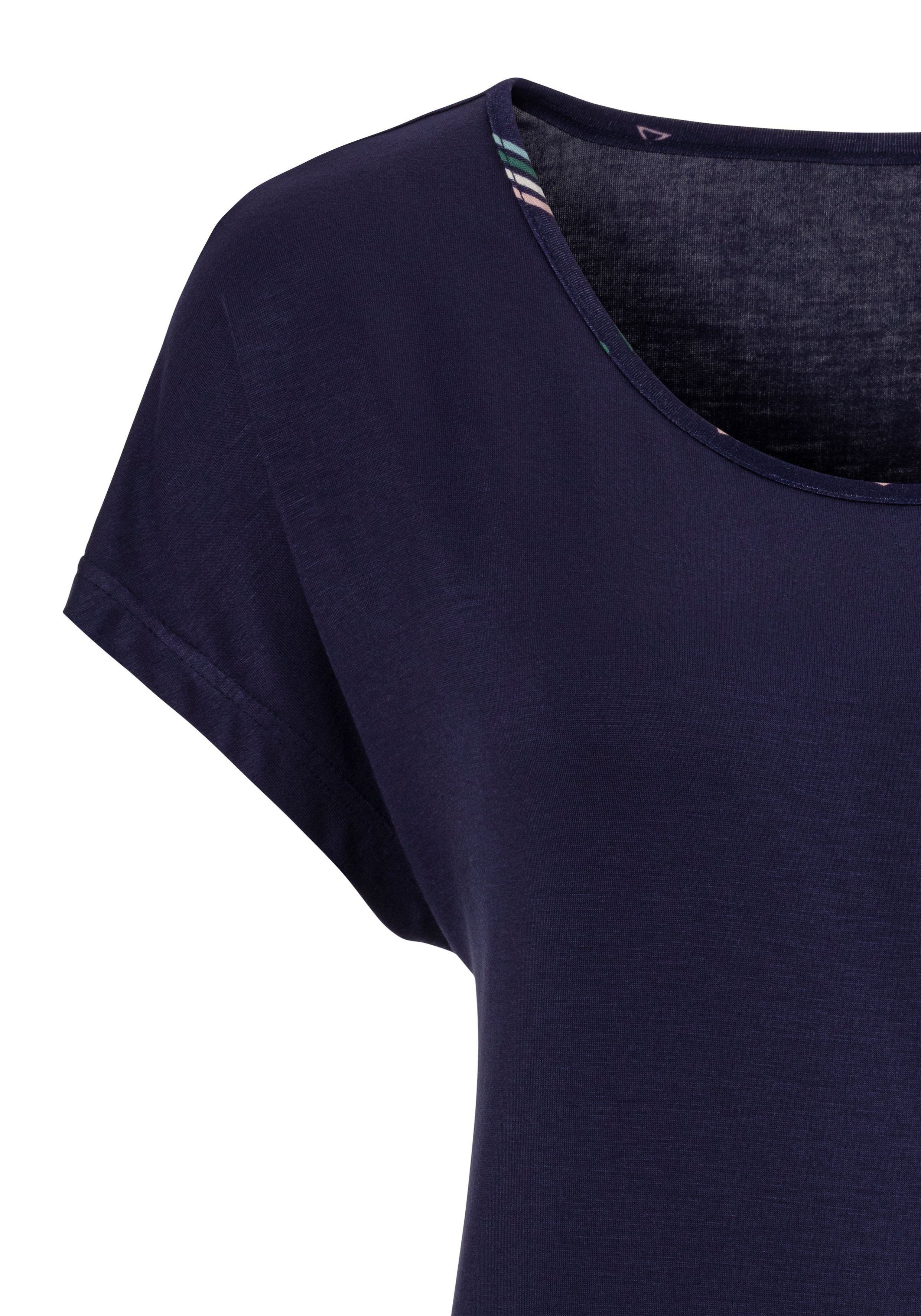 LASCANA T-Shirt angeschnittenem mit Arm dunkelblau