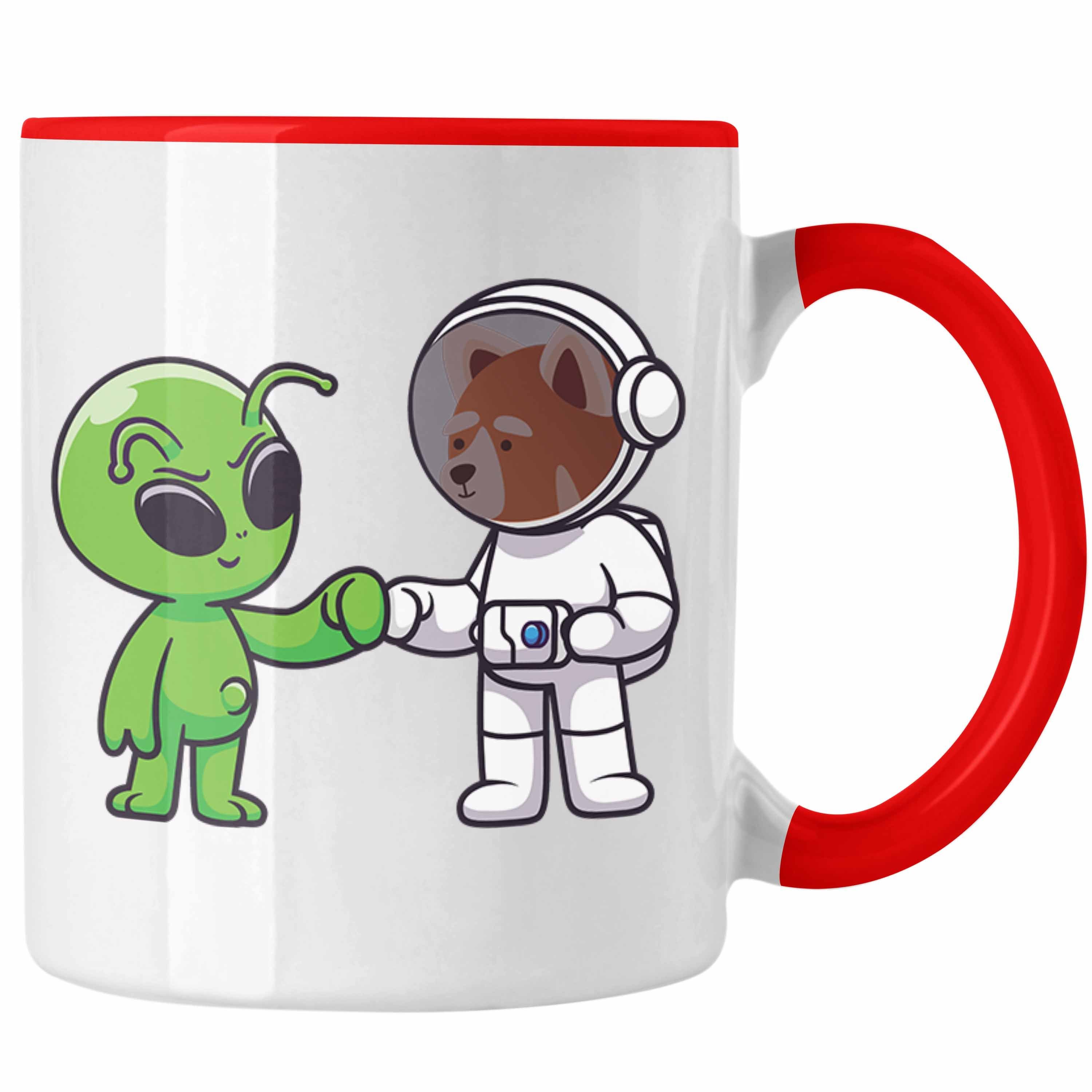 Trendation Tasse Trendation - Alien Roter Panda Tasse Geschenk Grafik Coole Tasse Geschenkidee Kinder Jugendliche