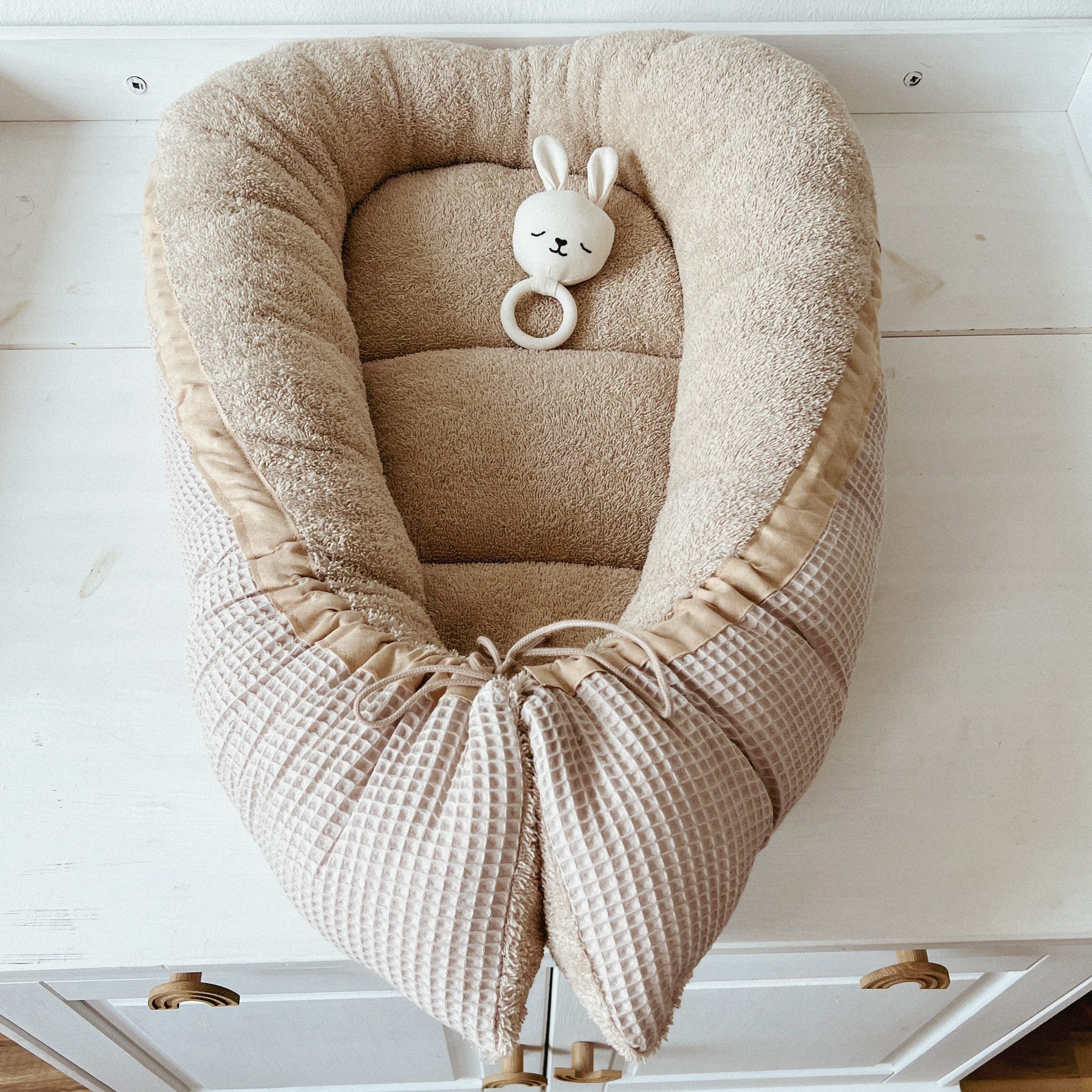 LittleANTunique Bettnestchen Nestchen Waffelpique beige I Babynest I Bettnestchen I Babybett