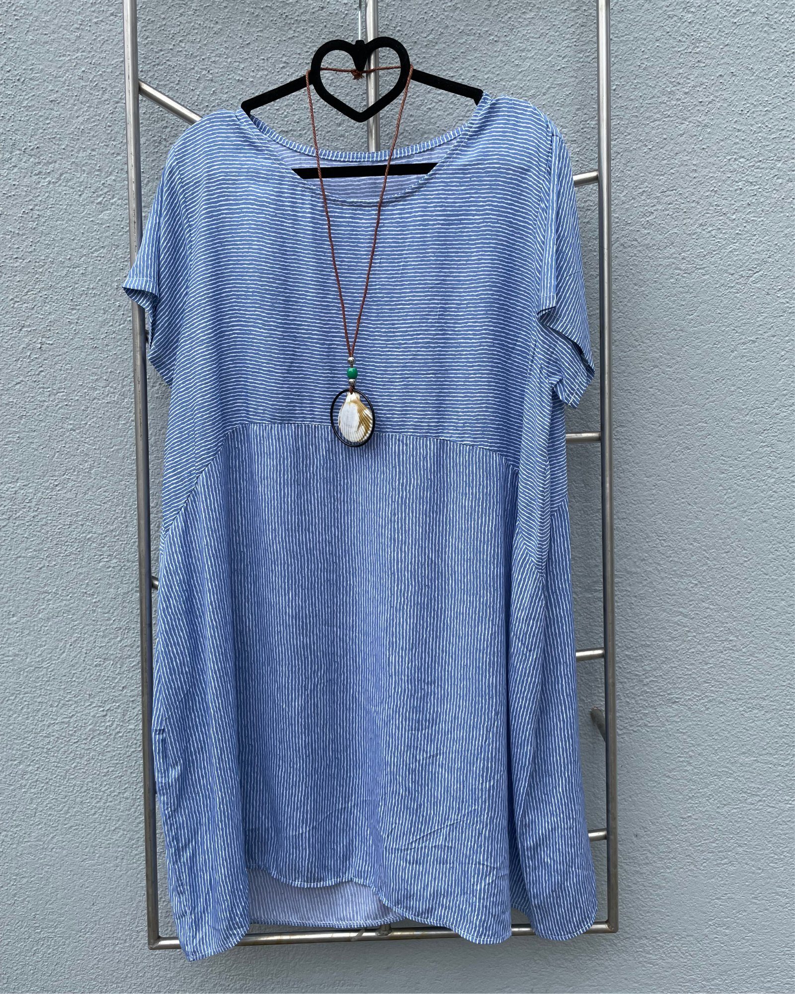 ITALY VIBES Shirtkleid - weites Midikleid SANDRA - kurzarm Kleid mit gratis Kette - ONE SIZE passt hier Gr. S - XXL blau/weiß