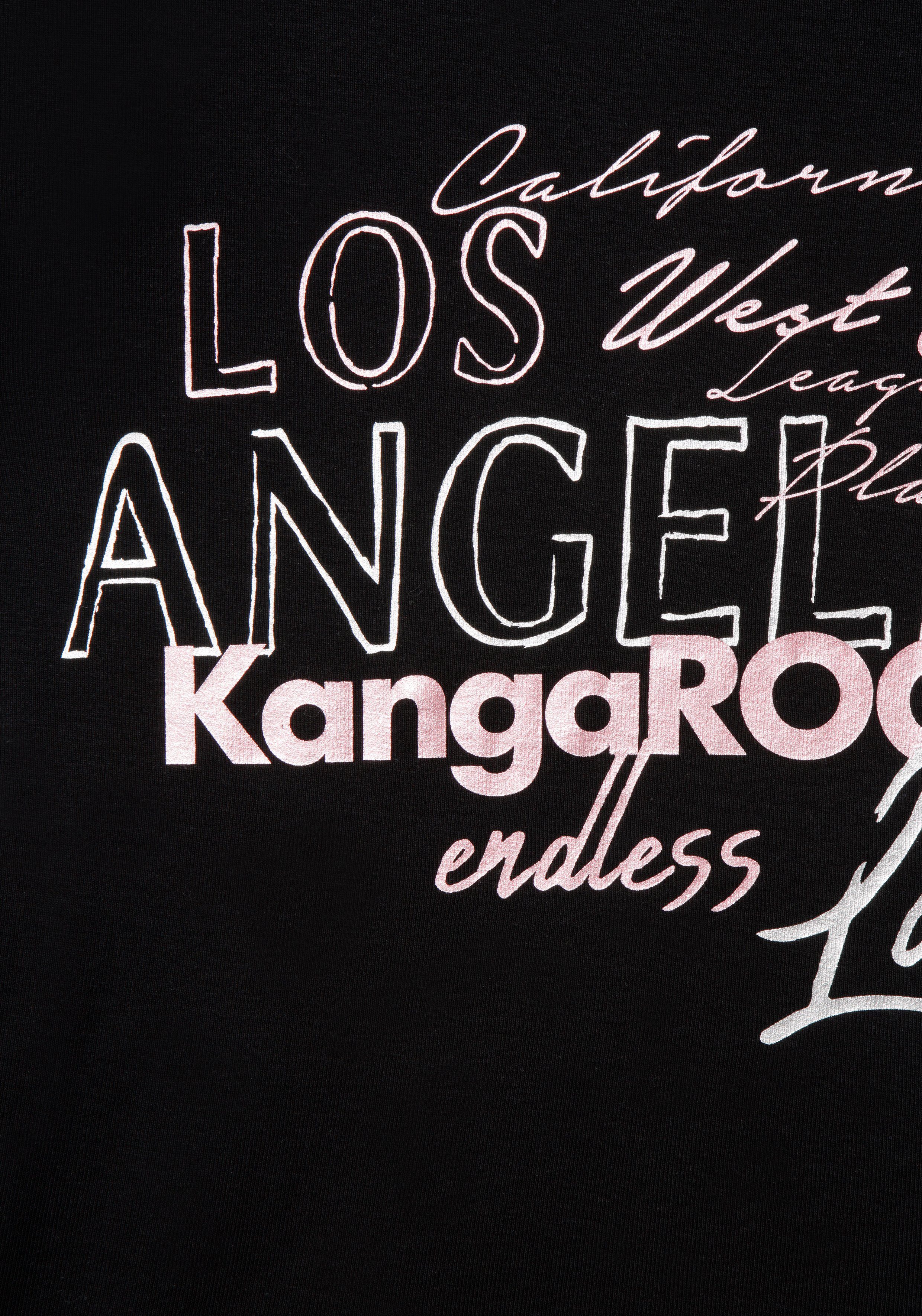 KangaROOS Langarmshirt sehr figurbetonte Passform, aus dehnbarer Rippware