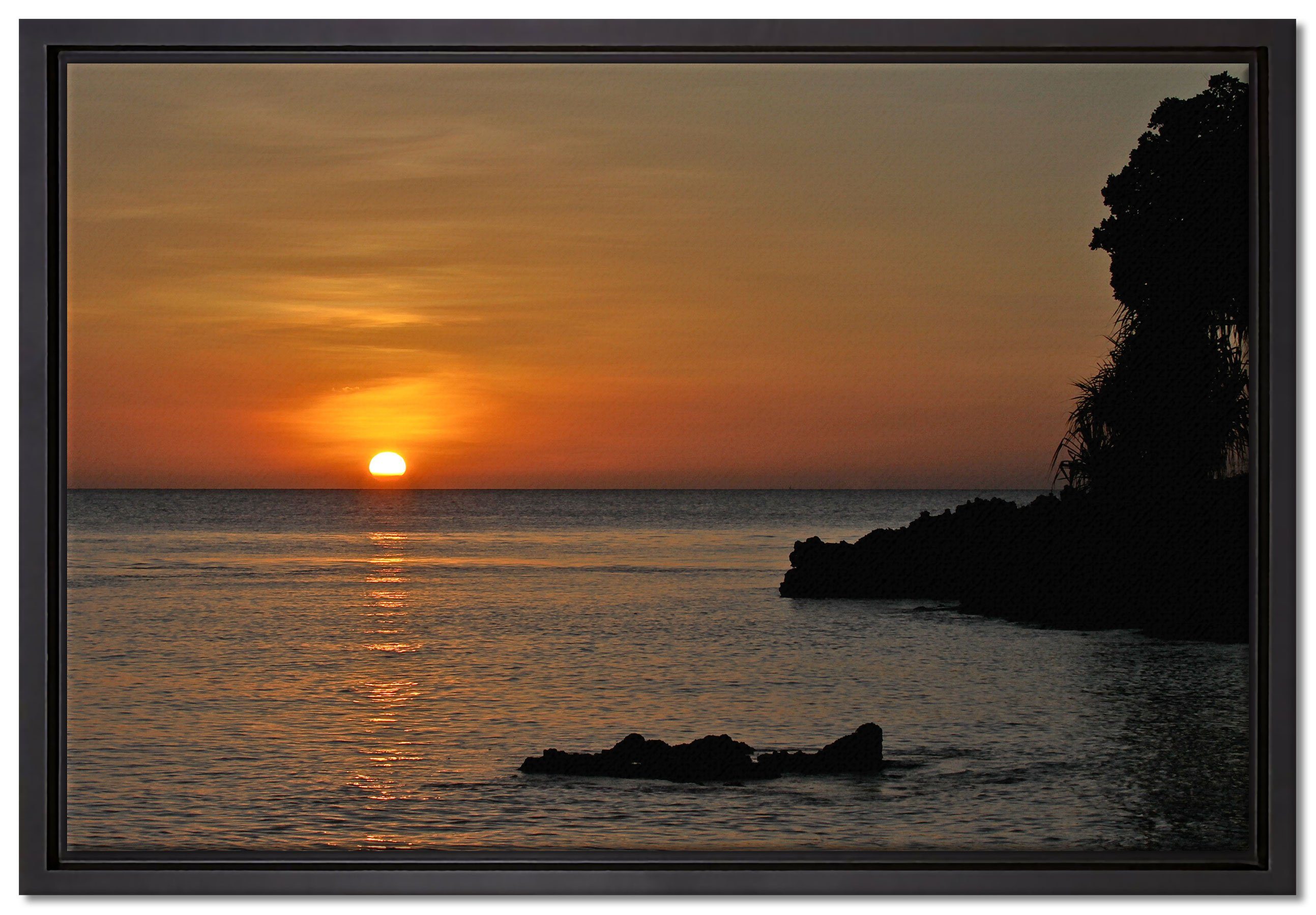 Wanddekoration Leinwandbild (1 Schattenfugen-Bilderrahmen Zackenaufhänger inkl. Horizont, in fertig Pixxprint dem gefasst, einem über Sonnenuntergang St), bespannt, Leinwandbild