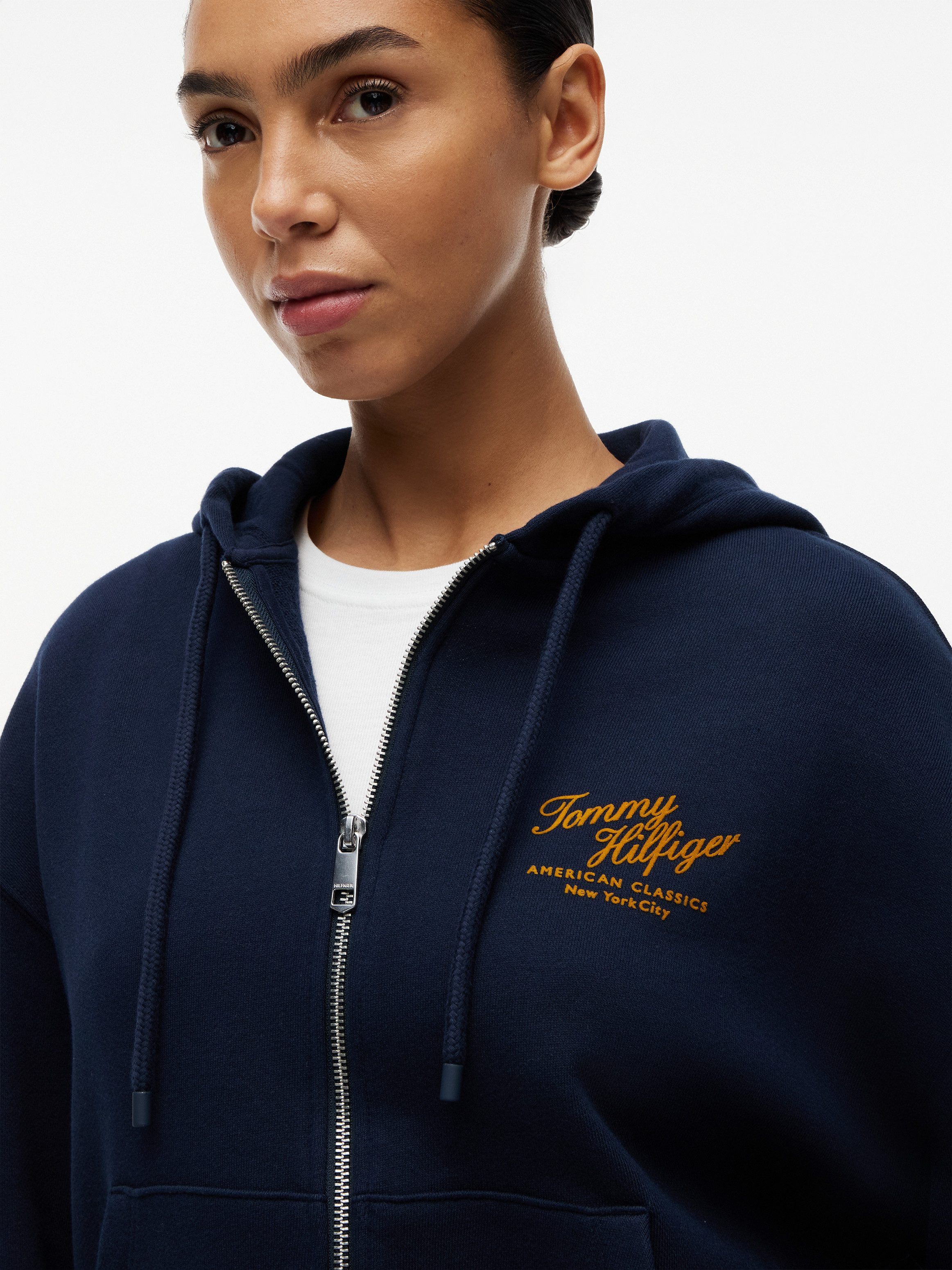 Tommy Hilfiger Kapuzensweatjacke MDRN SCRIPT ZIP TERRY HOODIE mit Print auf der Brust, Relaxed Fit