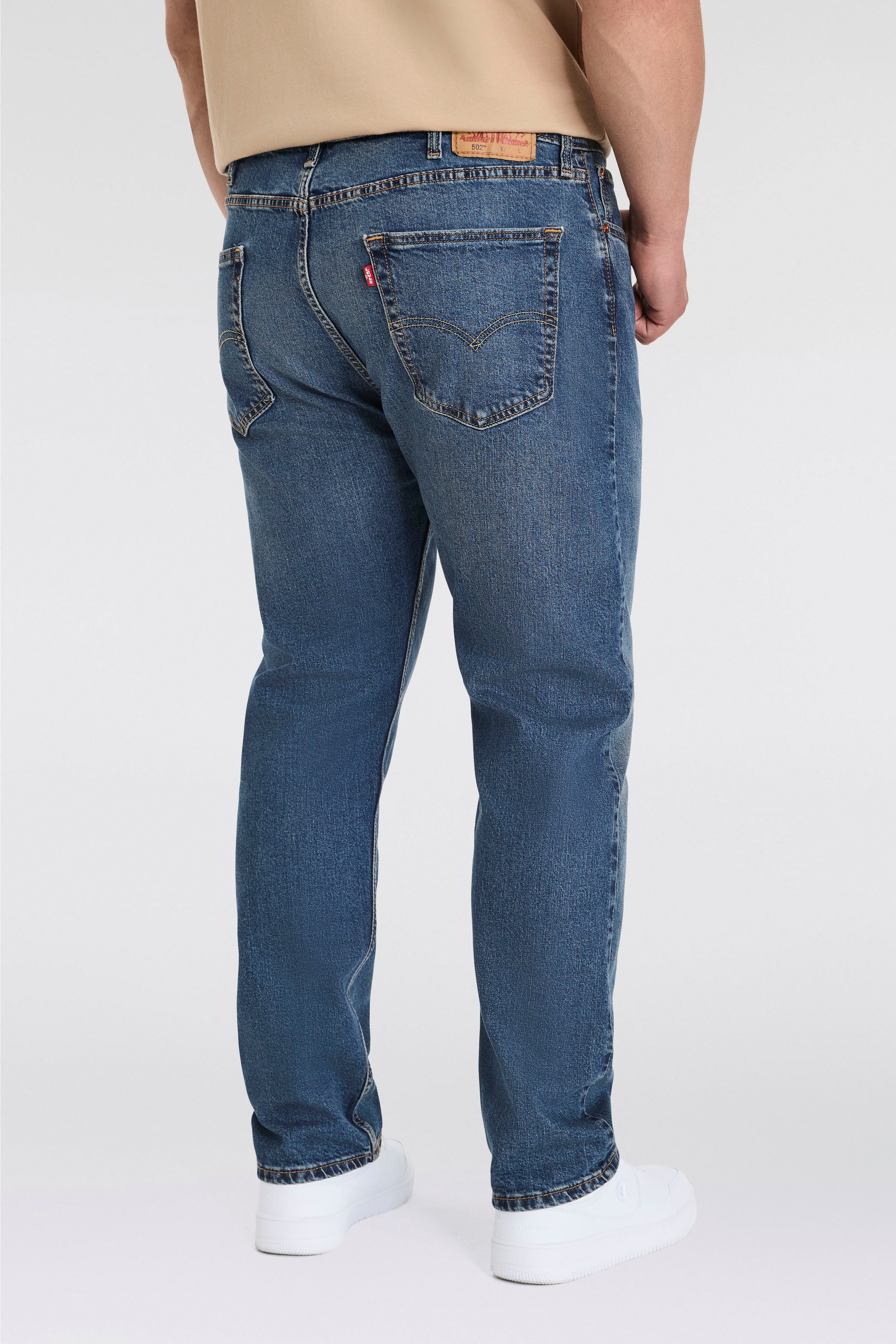 Levi's® Plus Tapered-fit-Jeans 502 TAPER B&T mit Stretch günstig online kaufen