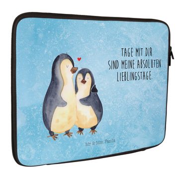 Mr. & Mrs. Panda Laptop-Hülle Pinguin umarmend - Eisblau - Geschenk, Tasche, Laptop, Liebespaar, Se