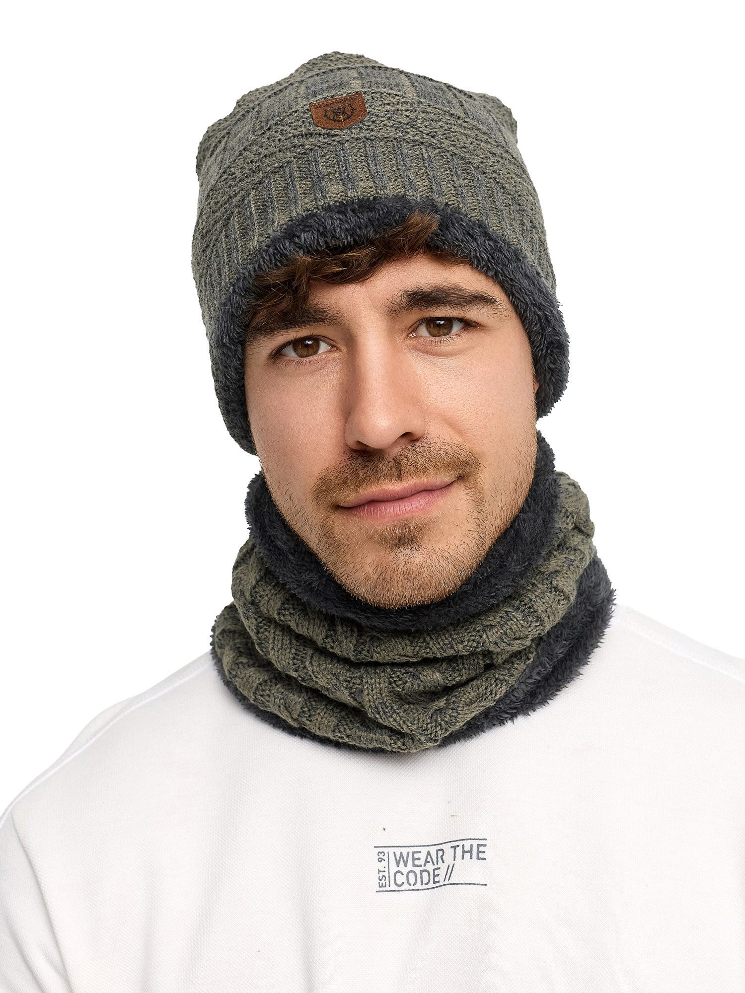 Indicode Strickmütze Herren Siracusa Strickmütze Herrenmütze Set (2-St) Set aus Mütze & Schal