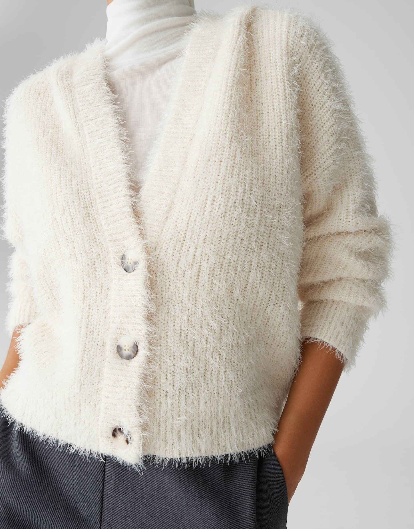 OPUS Strickjacke DIFANNA Regular mit flauschigem Effekt lockere Passform, weicher Griff