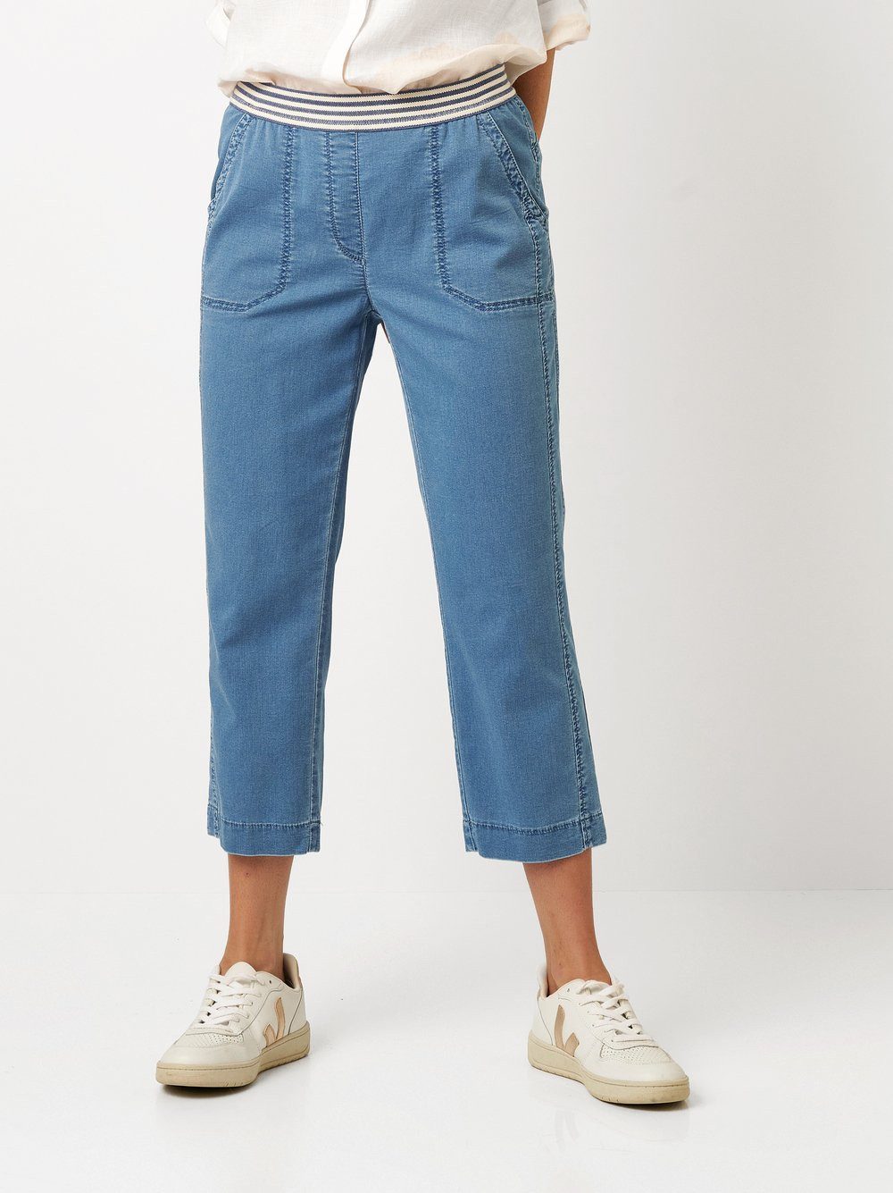 3/4-Hose Sue