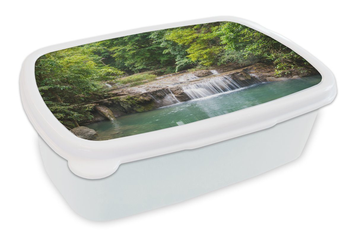 MuchoWow Lunchbox Grüne Bäume entlang des Flusses oberhalb eines Wasserfalls im, Kunststoff, (2-tlg), Brotbox für Kinder und Erwachsene, Brotdose, für Jungs und Mädchen weiß