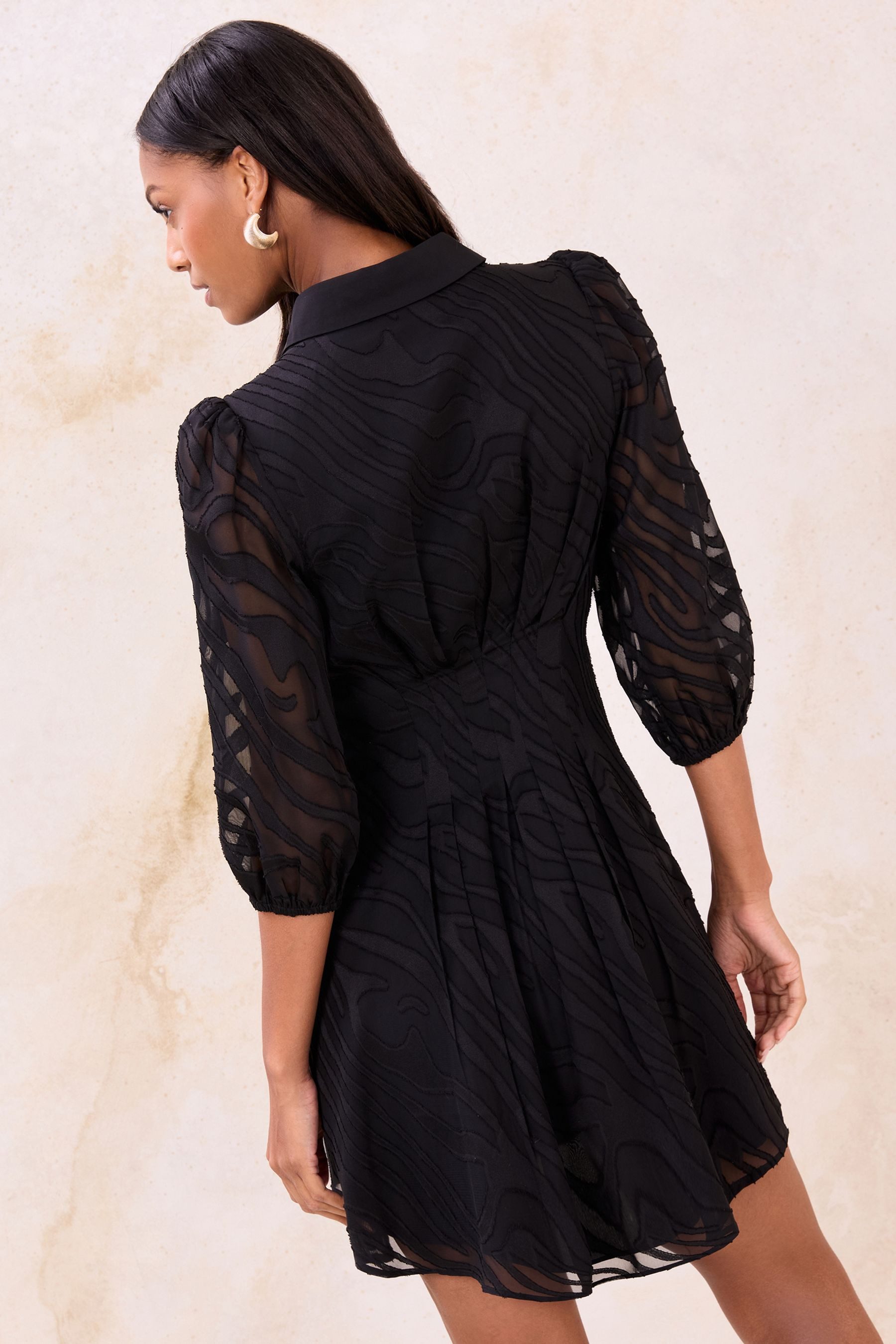 LIPSY Minikleid Lipsy strukturiertes Hemdkleid mit 3/4-Ärmeln (1-tlg) günstig online kaufen