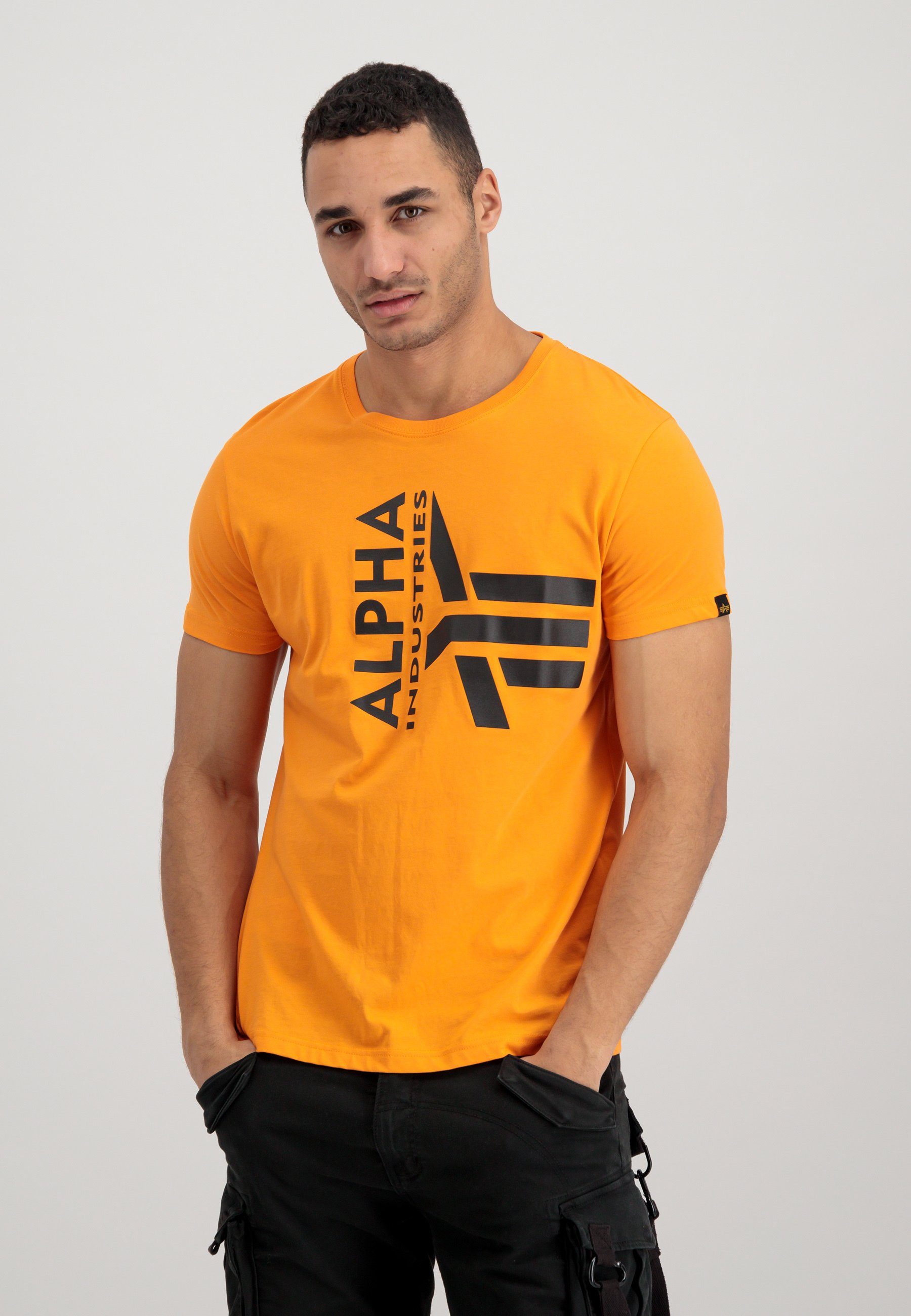 Alpha Industries T-Shirt Alpha Industries Men - T-Shirts Half Logo Foam T orange | T-Shirts
