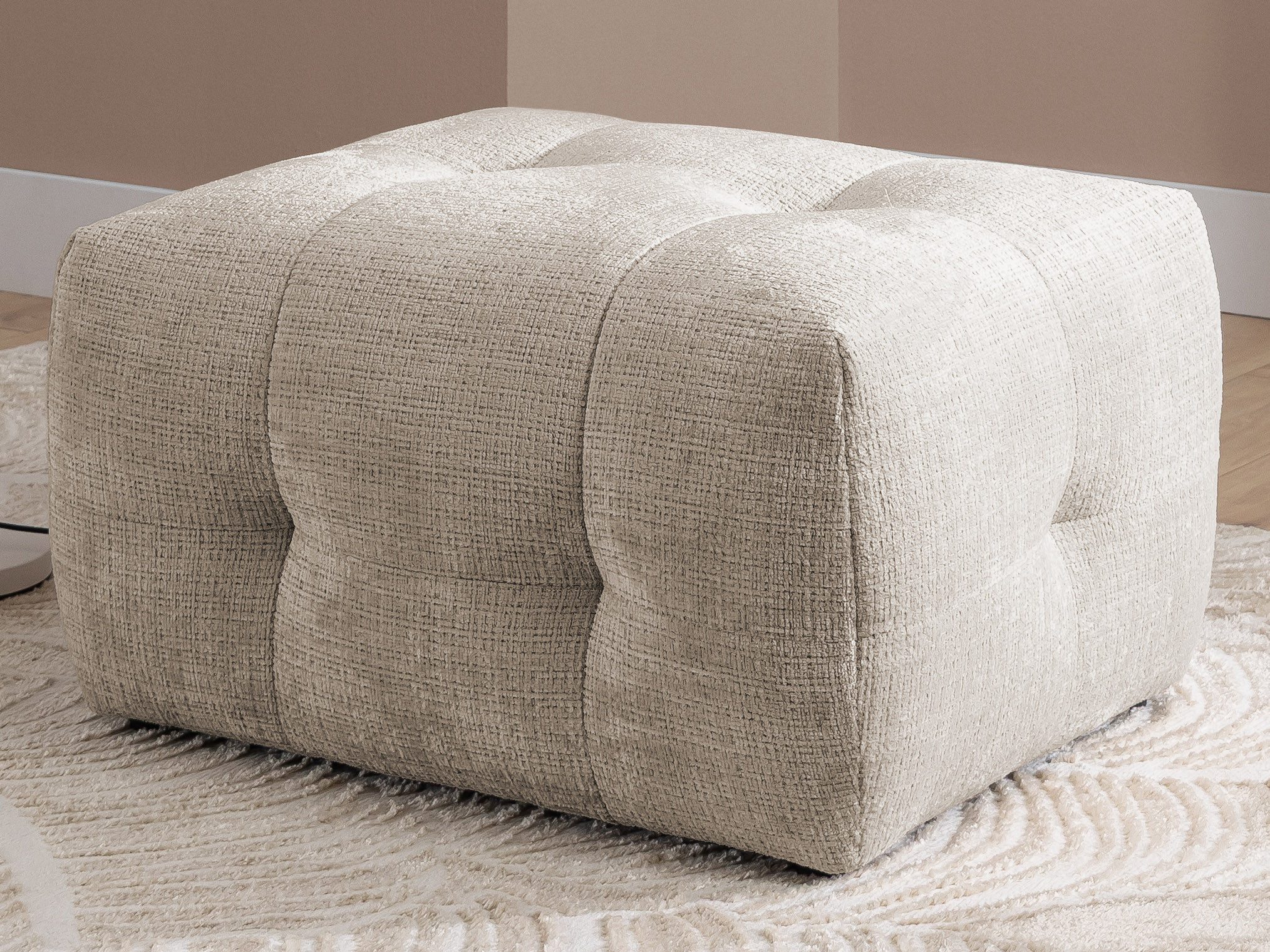 S-Style Möbel Polsterhocker Kozy im Bumpy-Design aus weichem Chenille-Stoff mit hohem Sitzkomfort