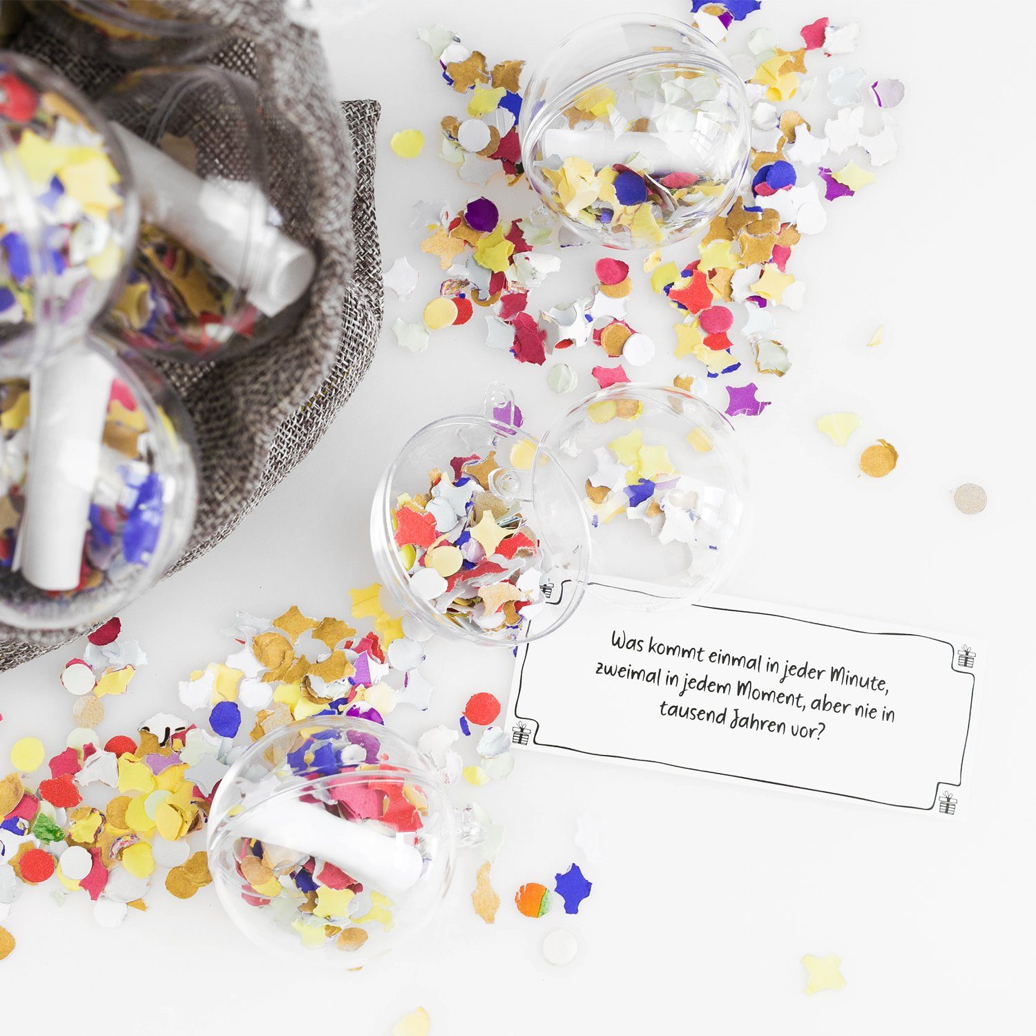 SURPRISA Geschenkbox Originelle Geschenkverpackung + Rätselspiel + Geschenkidee für, Gutscheine und Geldgeschenke zu Geburtstag, Weihnachten & Jahrestag
