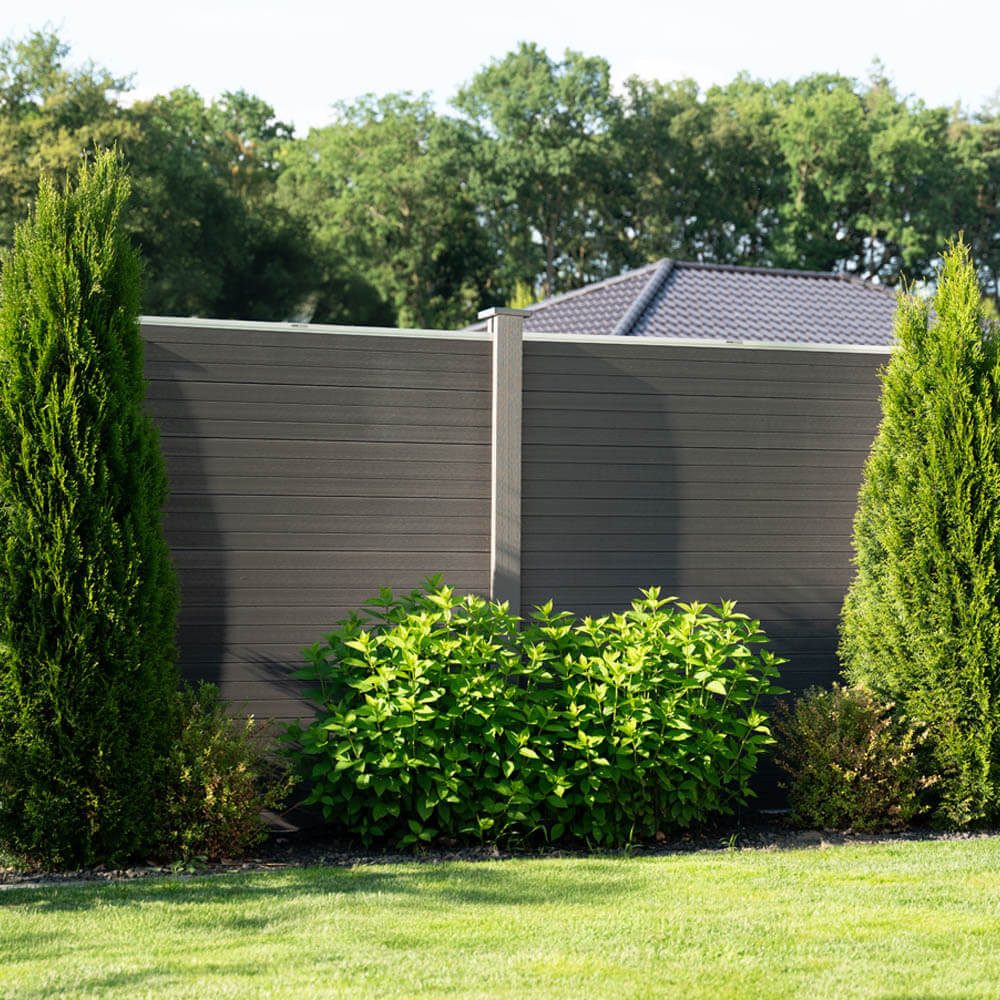 HOME DELUXE Sichtschutzelement WPC Sichtschutzzaun CALLADO - 170 x 2 x 180 cm, Zwei verschiedene Dekore, Sichtschutz Stecksystem, Zaun
