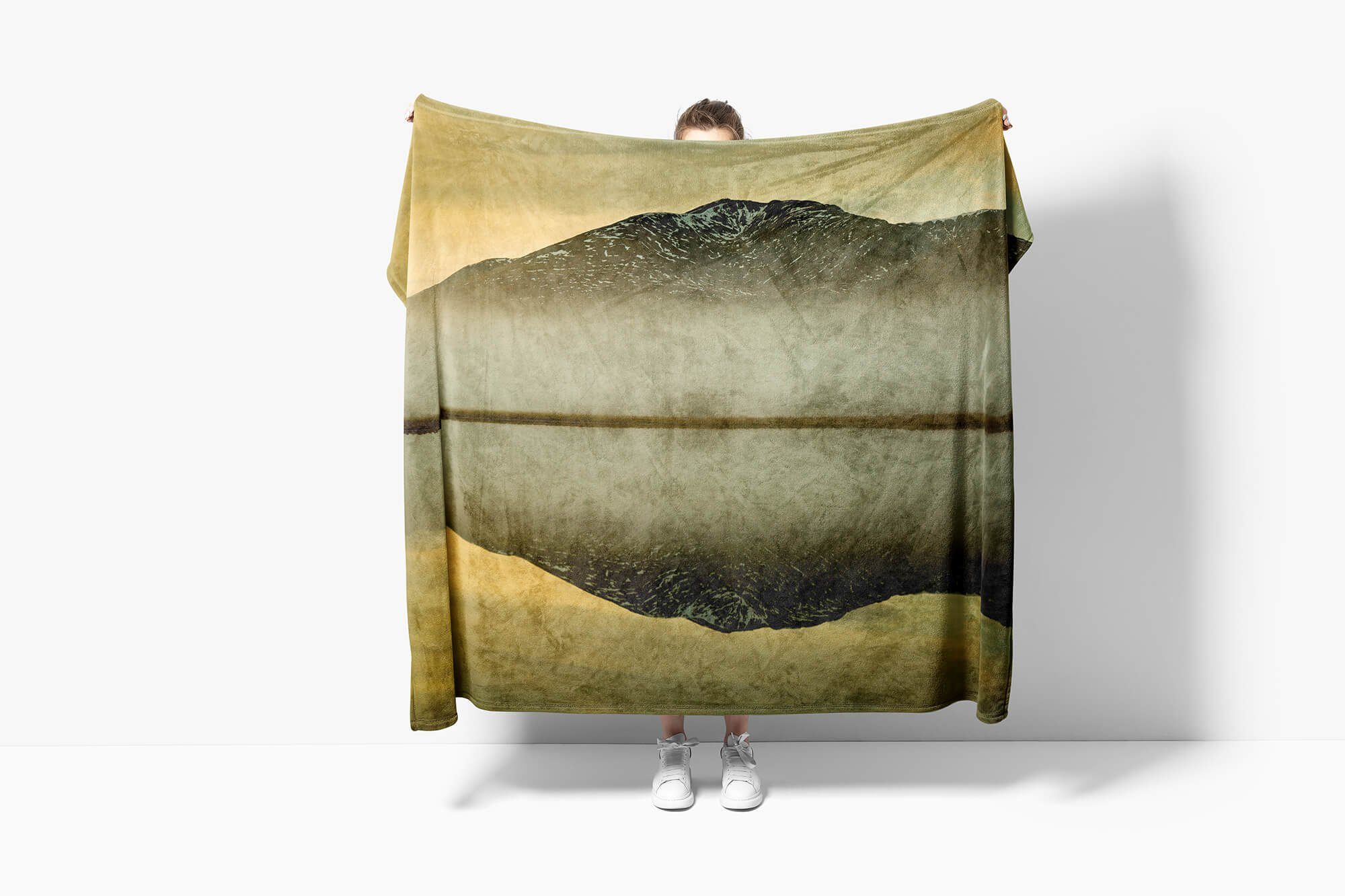 Handtuch (1-St), Fotomotiv Bergsee mit Baumwolle-Polyester-Mix Handtuch Berg Sinus Saunatuch Strandhandtuch Kuscheldecke Reflexion, Handtücher Art