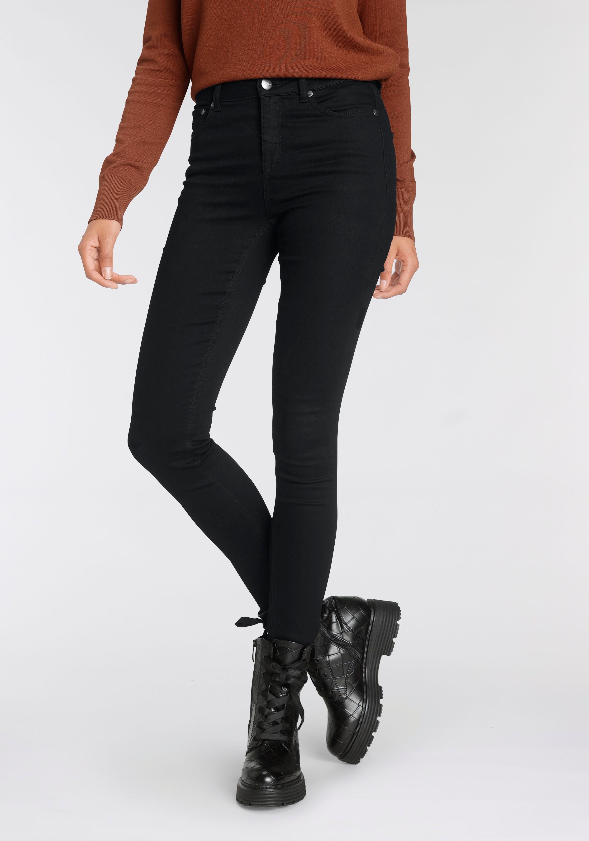 High-waist-Jeans im Five-Pocket-Style Tamaris