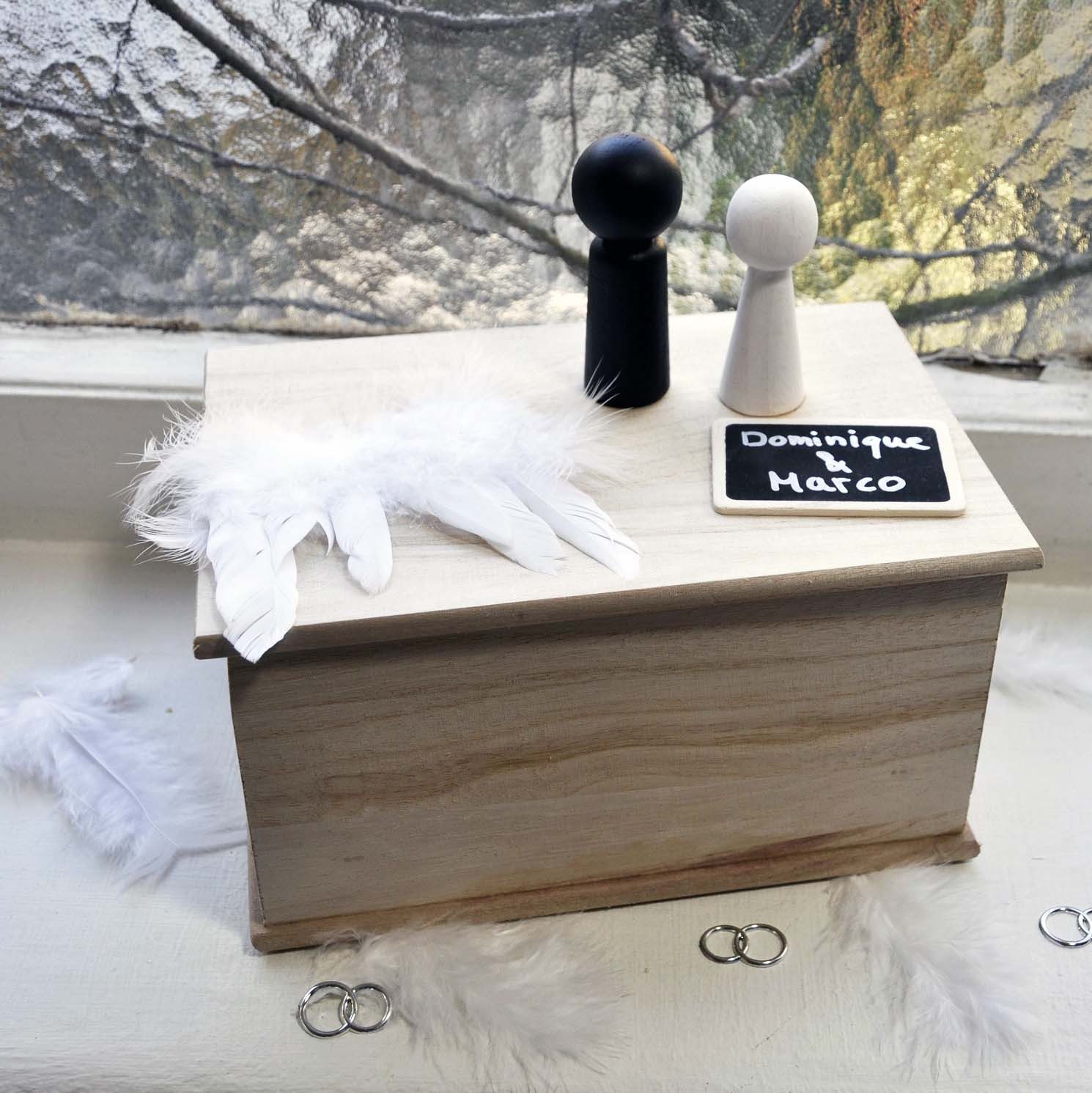 Frau WUNDERVoll Papierdekoration Geldgeschenk Hochzeit Holztruhe klein