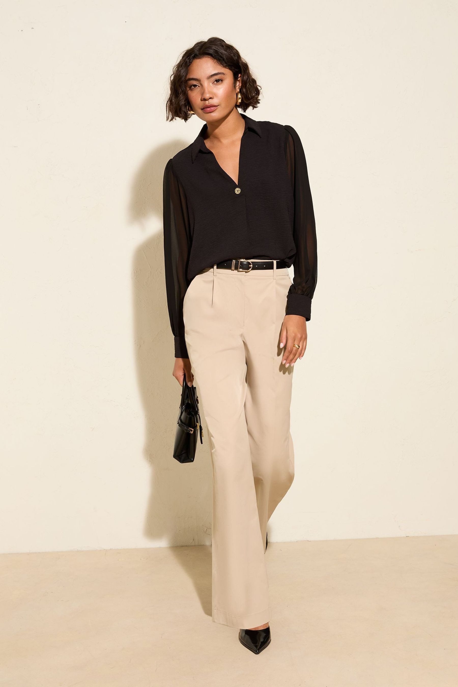 Friends Like These Langarmbluse Friends Like These Bluse mit V-Ausschnitt, Regular (1-tlg)