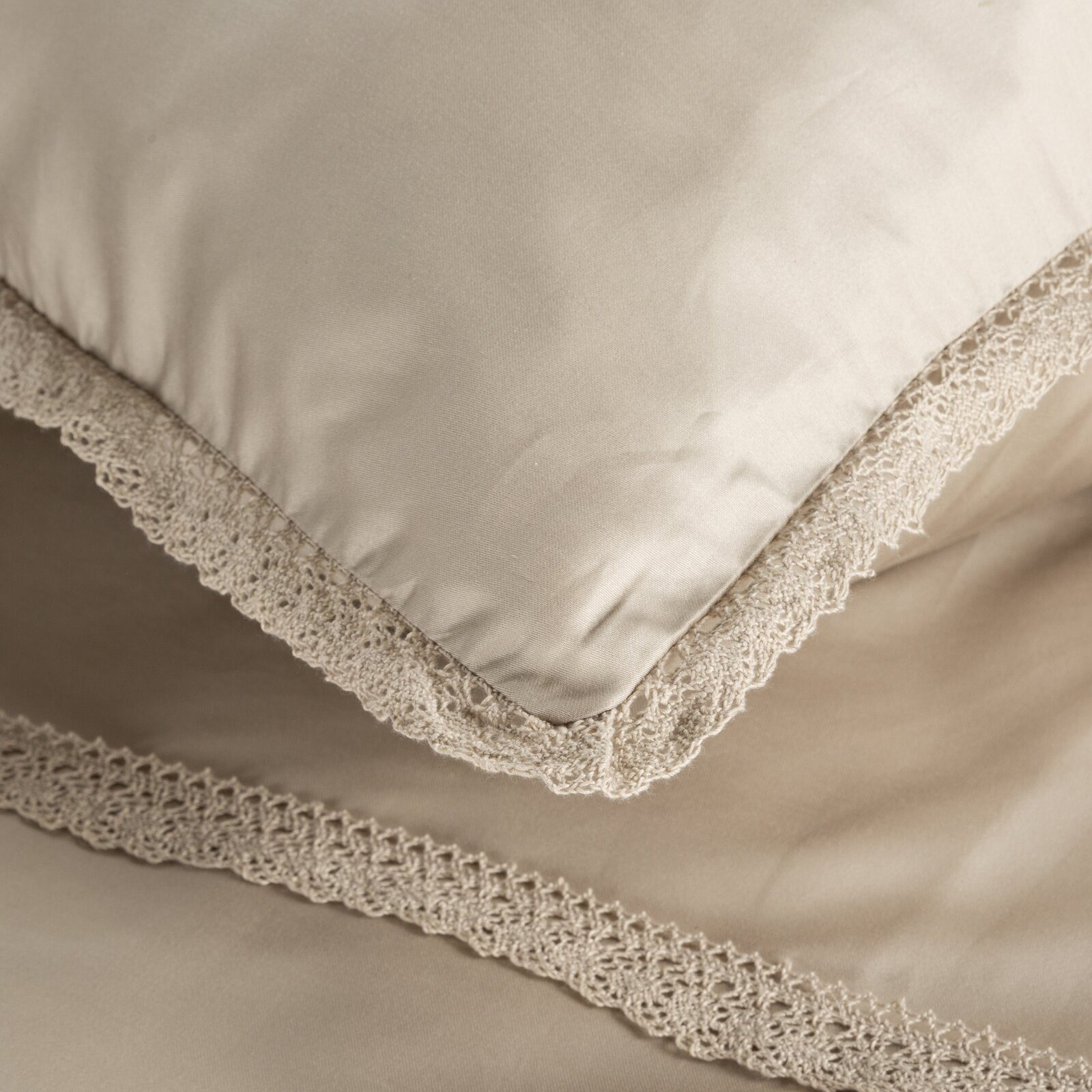 Eurofirany Bettwäsche Bettwäsche-Set aus Baumwollsatin mit Spitze, 100% Baumwolle, Hochwertige Bettwäschegarnitur Retro Stil 3 TLG Doppelbett