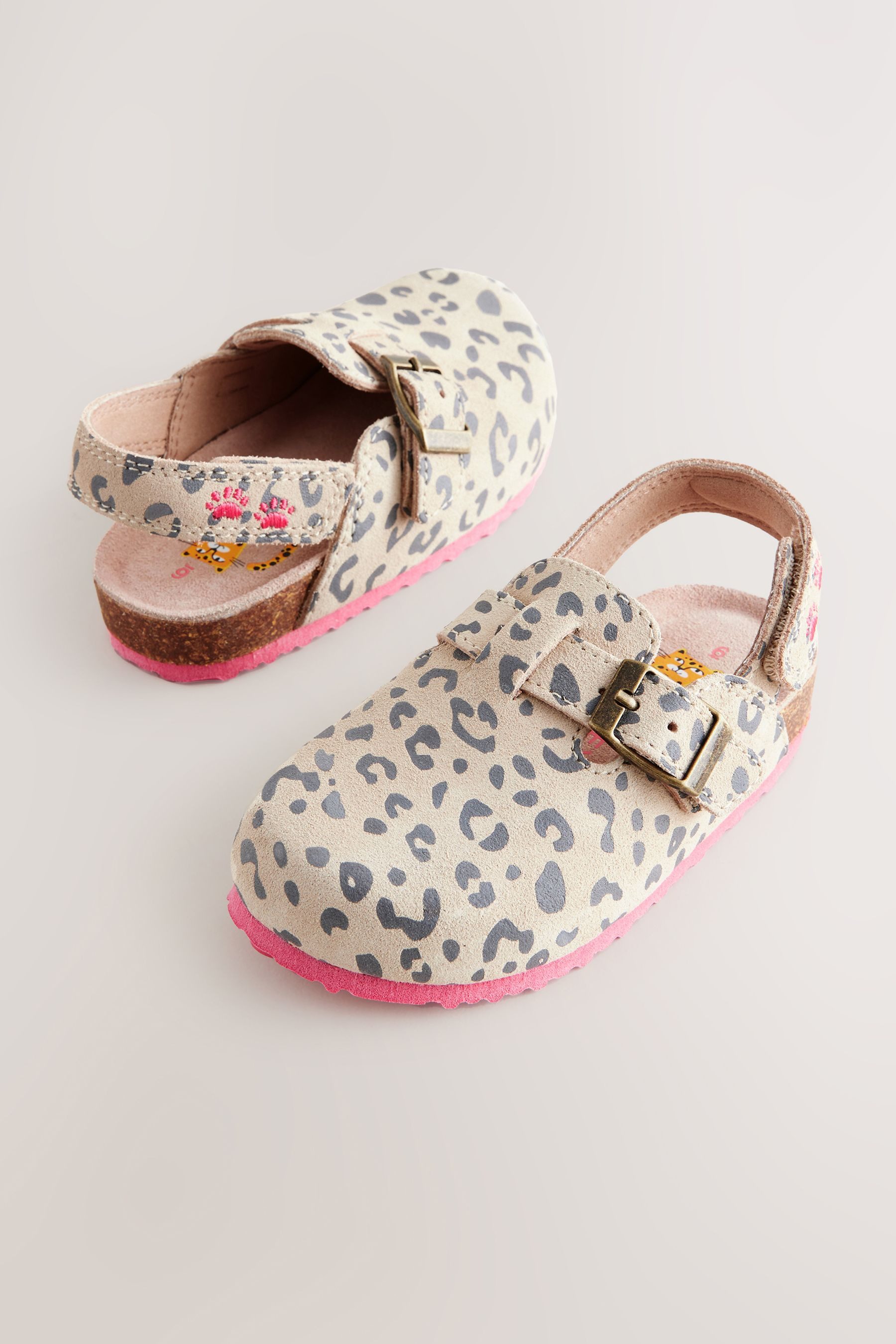 Next Clogs aus Leder Clog (1-tlg)