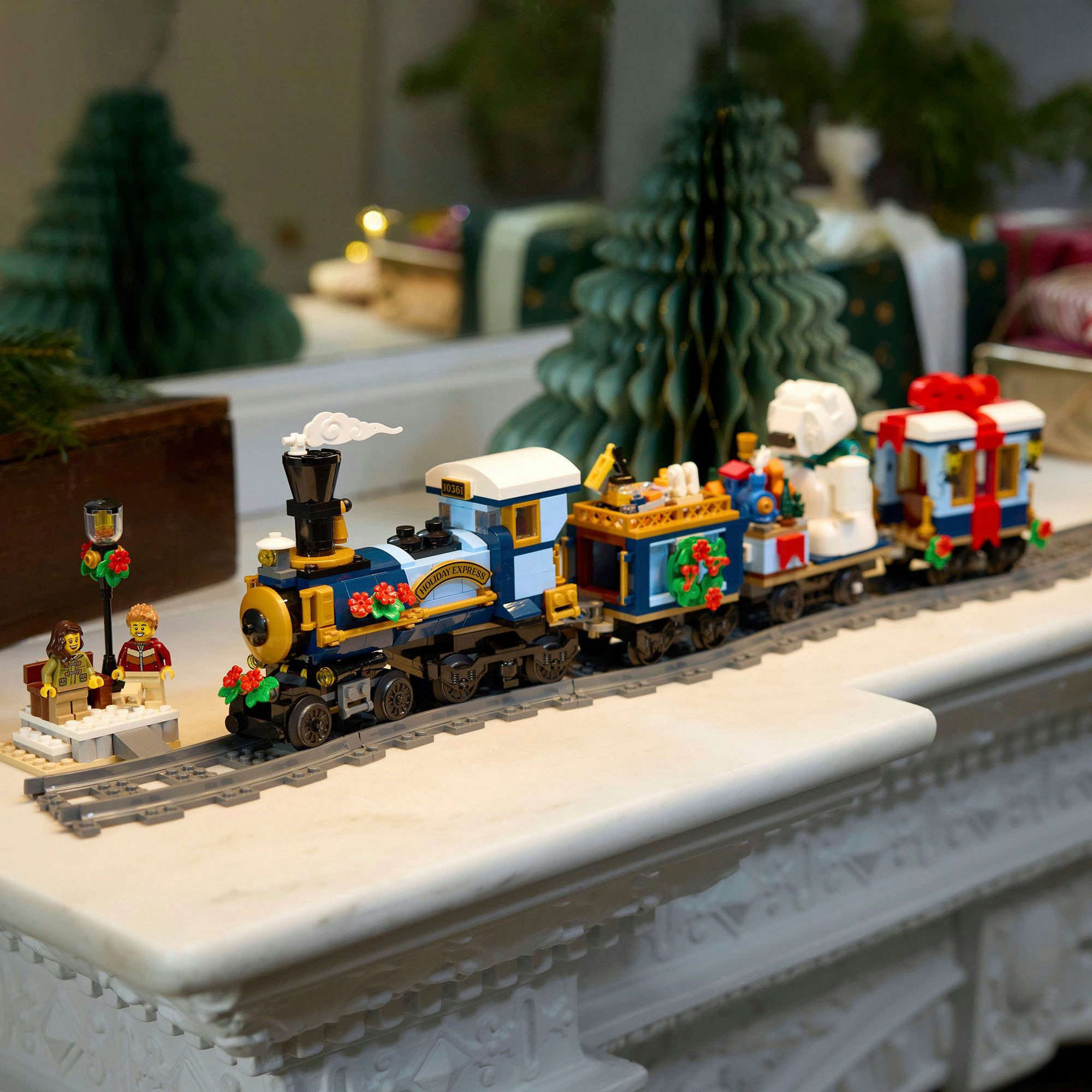 LEGO® Weihnachtsexpress (10361), LEGO Icons Konstruktionsspielsteine, (956 St), Exklusives Set – Bild 5 von 5