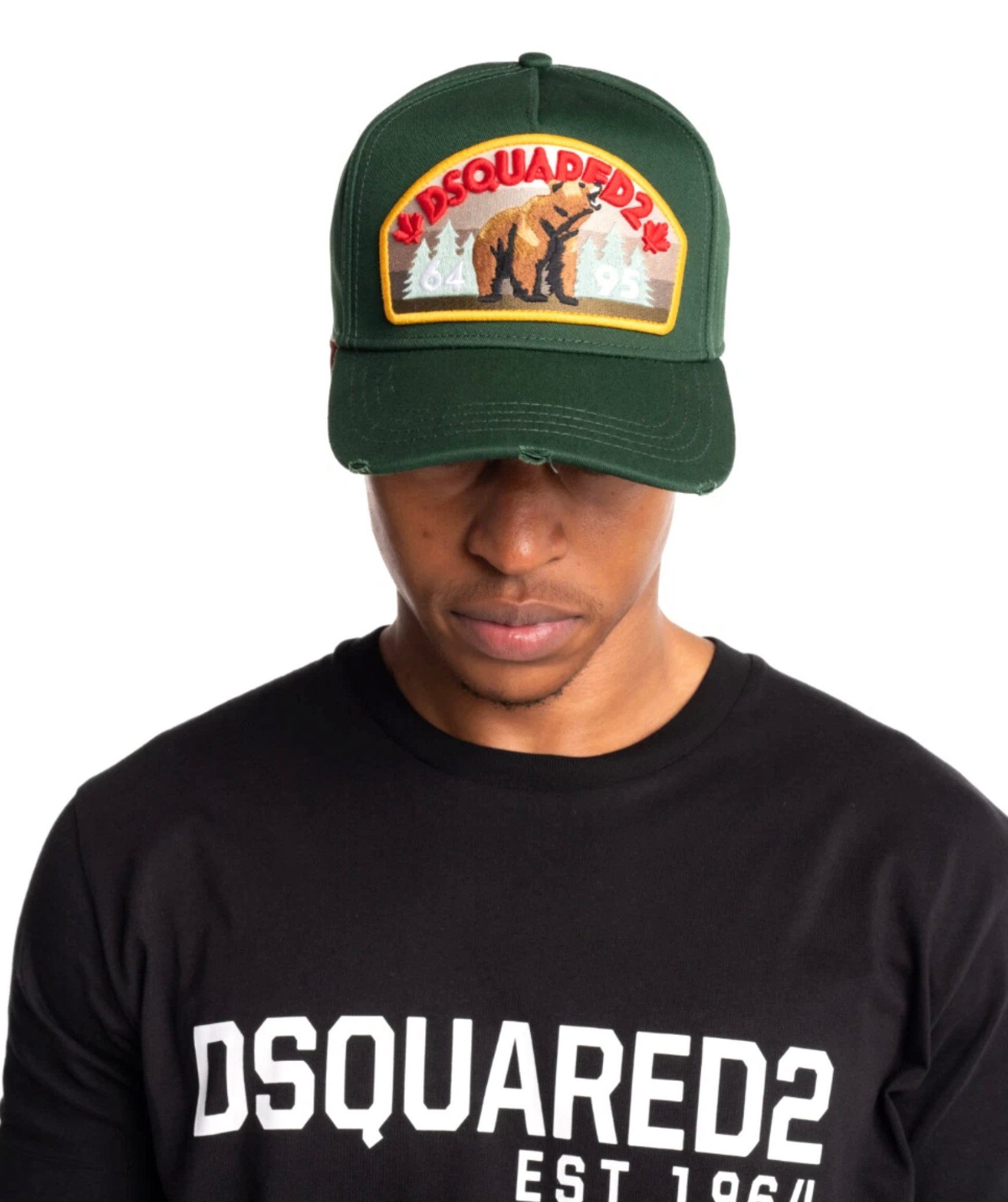 Dsquared2 Baseball Cap Canada Bär 64 Basecap Cap Icon Mütze Basebalkappe Markantes Frontpatch mit Bärenmotiv, gestickte Details