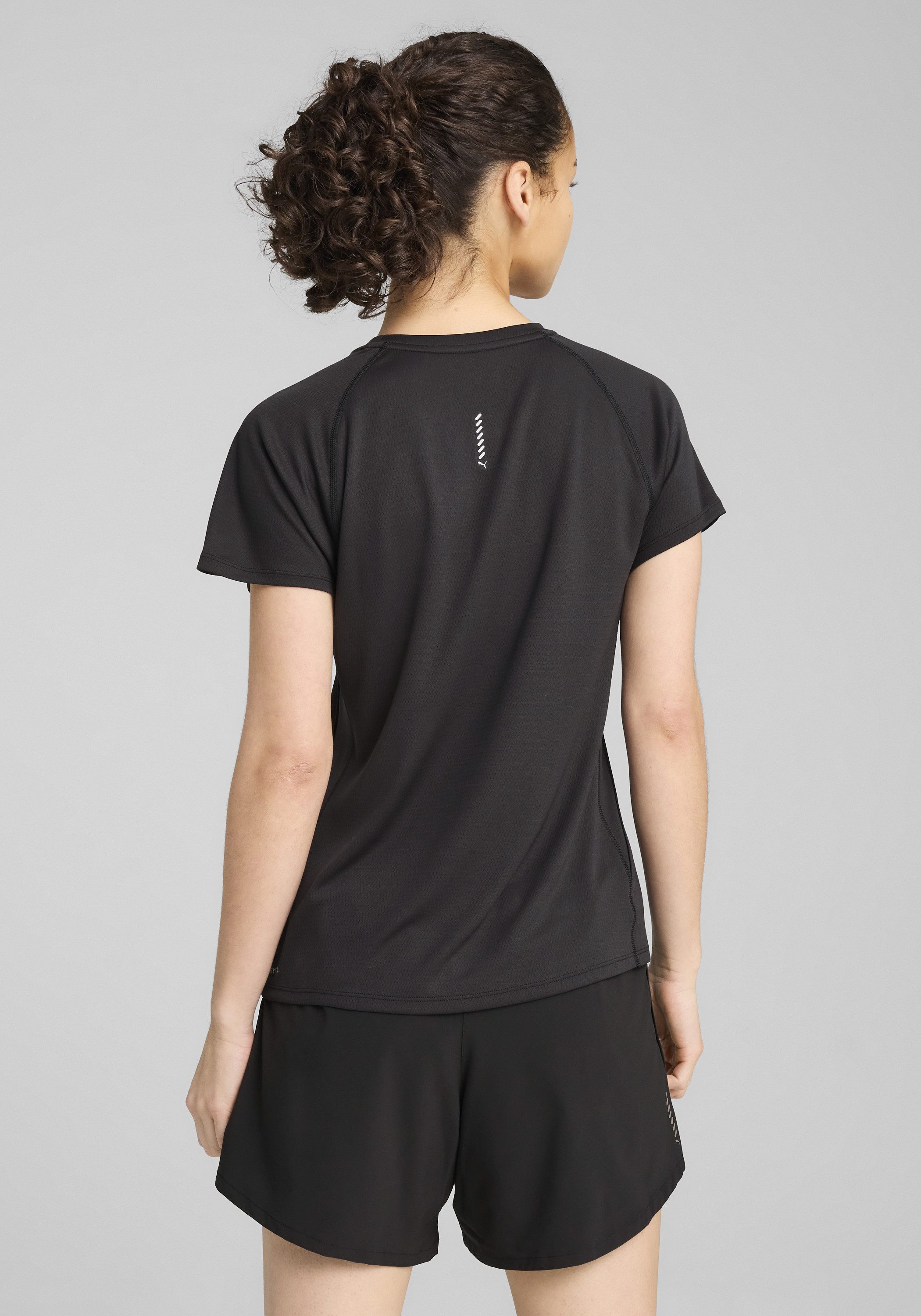 PUMA Laufshirt W RUN VELOCITY TEE POLY ergonomische Schnittführung, atmungs günstig online kaufen