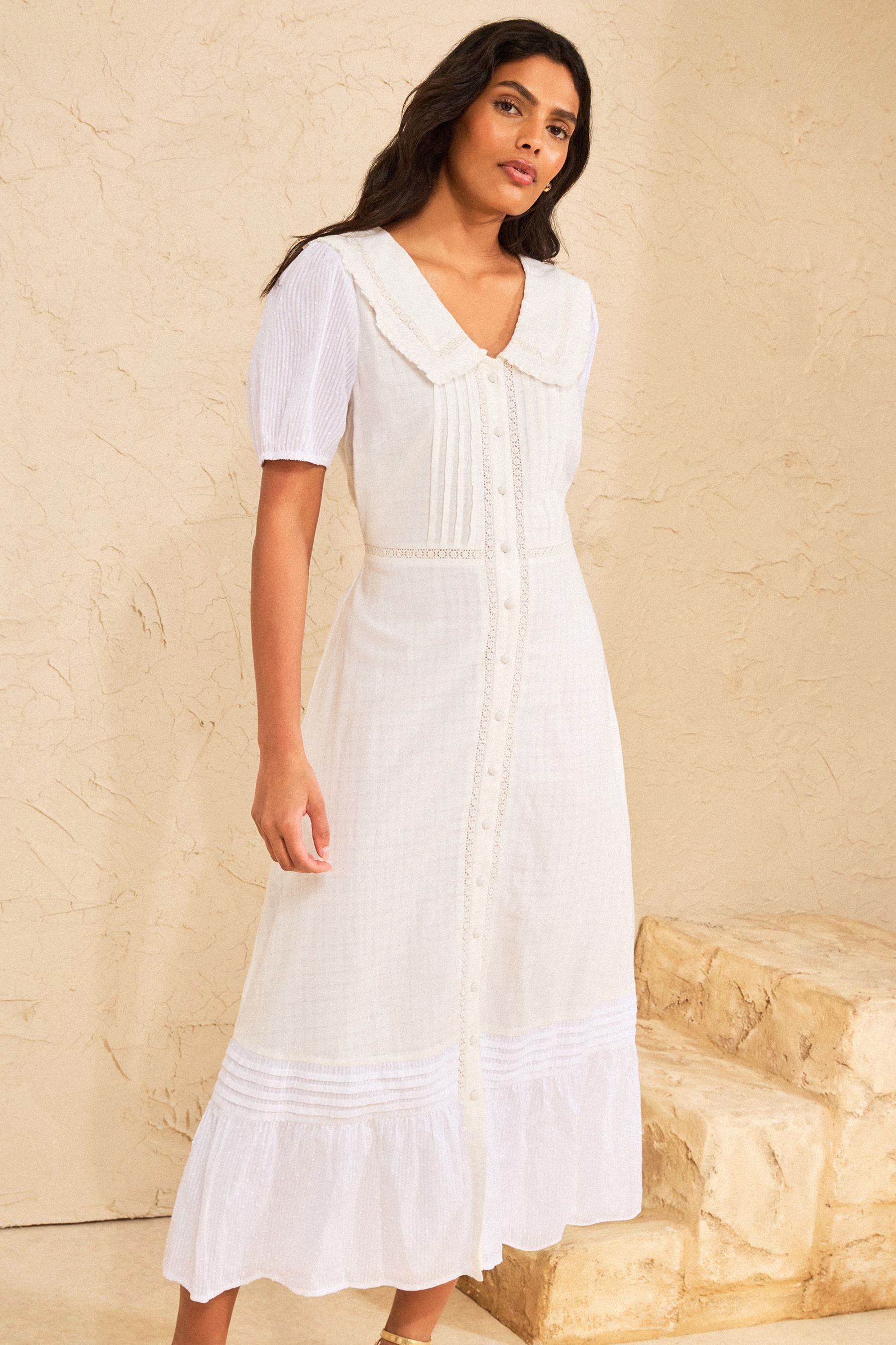 Love & Roses Midikleid Love & Roses Midikleid mit Statement-Kragen (1-tlg)