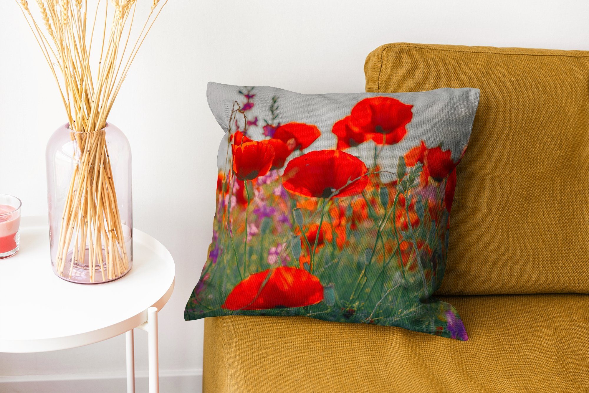 Füllung Mohn Deko, mit Wohzimmer, Sofakissen Blumen Schlafzimmer, Wiese, MuchoWow für - - - Zierkissen Lila - Dekokissen Rot