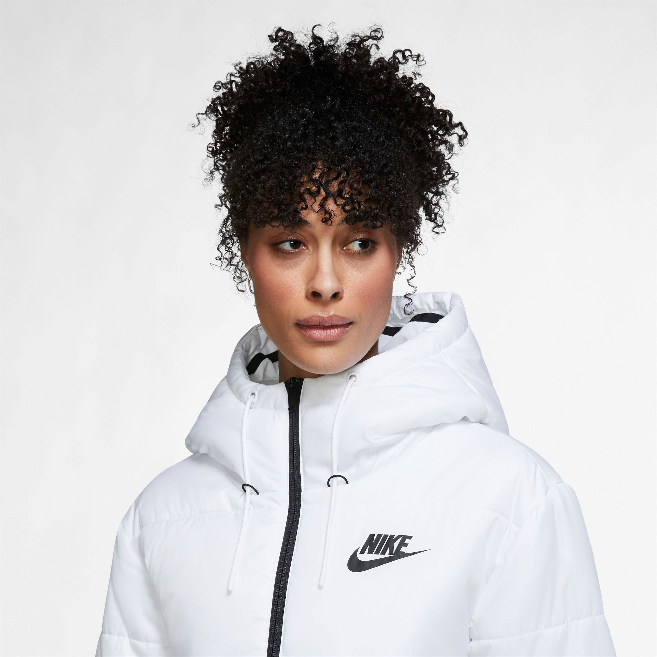 Steppjacke Sportswear CLASSIC weiß REPEL Nike THERMA-FIT SERIES WOMANS JACKET