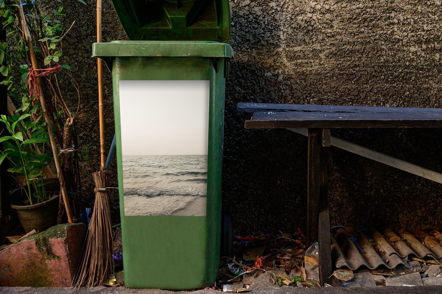 MuchoWow Wandsticker Sommer (1 - - Weiß Container, Abfalbehälter Meer Sticker, Mülleimer-aufkleber, Mülltonne, St)
